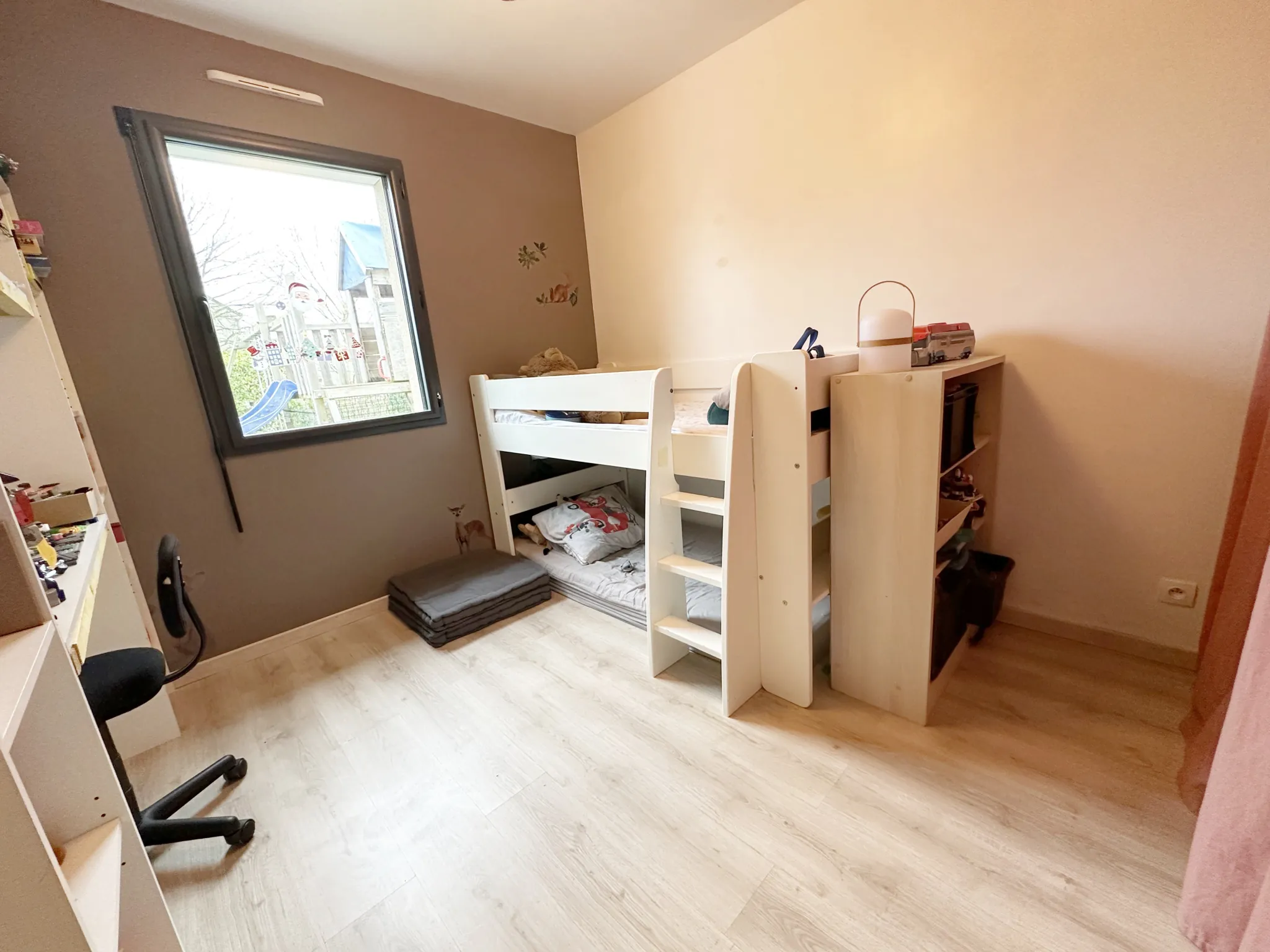 Maison de plain-pied à Grézillé, modernité et confort au cœur de la Loire-Authion 