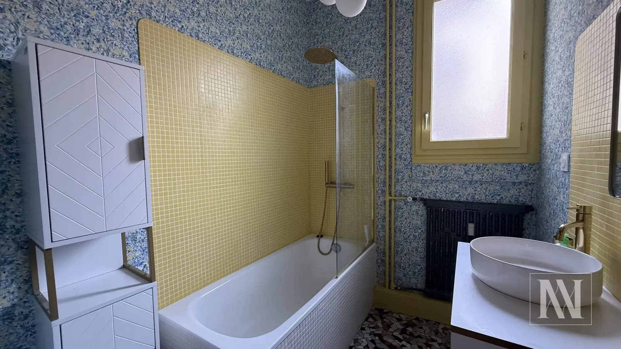 Superbe appartement meublé de 65m² au centre de Troyes, charme Art déco 