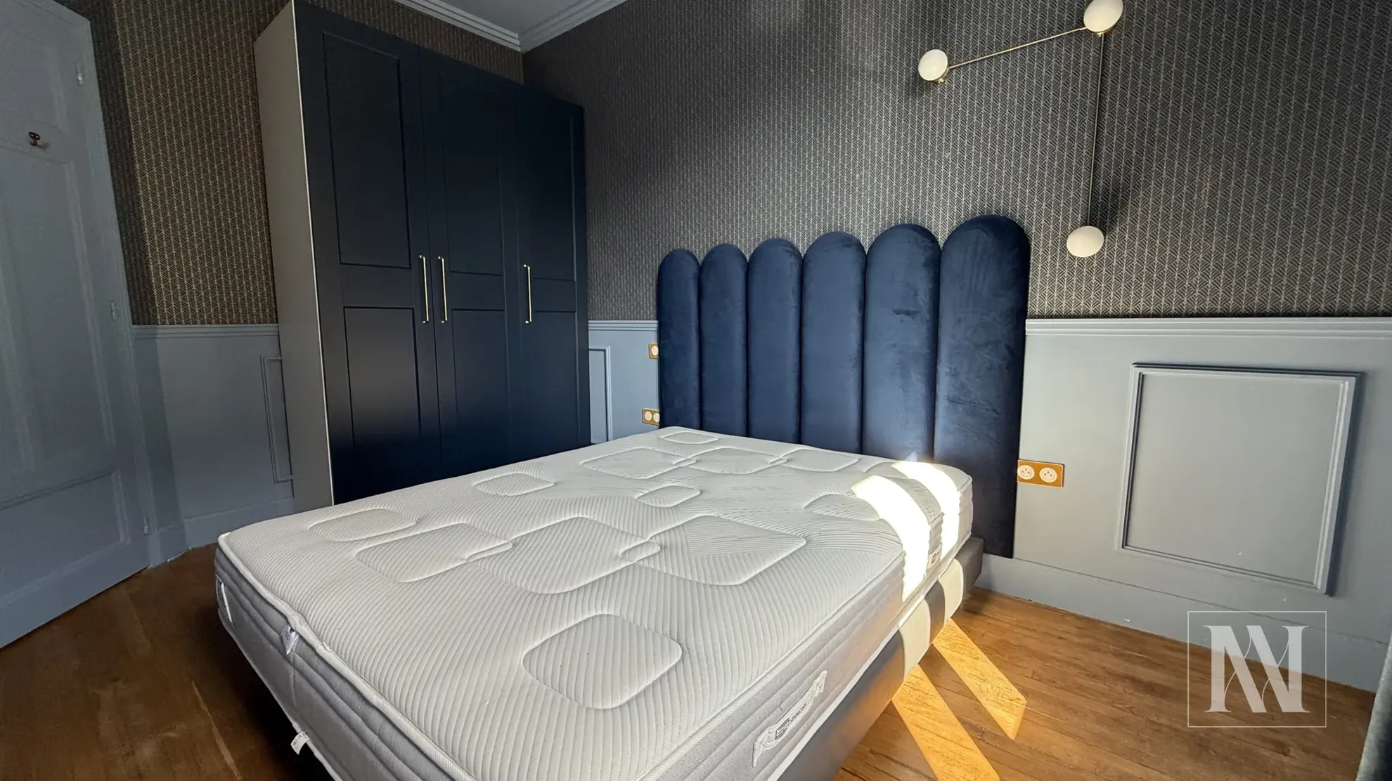 Superbe appartement meublé de 65m² au centre de Troyes, charme Art déco 