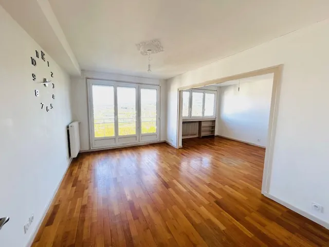 Appartement T4 avec balcon, garage et cave à Firminy - Investissement ou résidence principale 