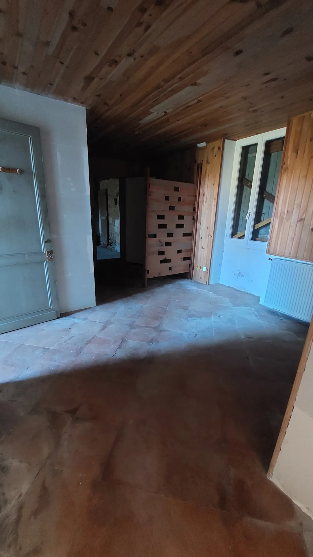 Villa ancienne de 228 m² avec dépendances et jardin près de La Réole 