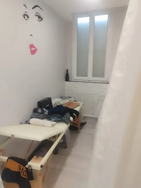 Vente Mur de Boutique de 32m² à Paris 20ème, Emplacement Stratégique 