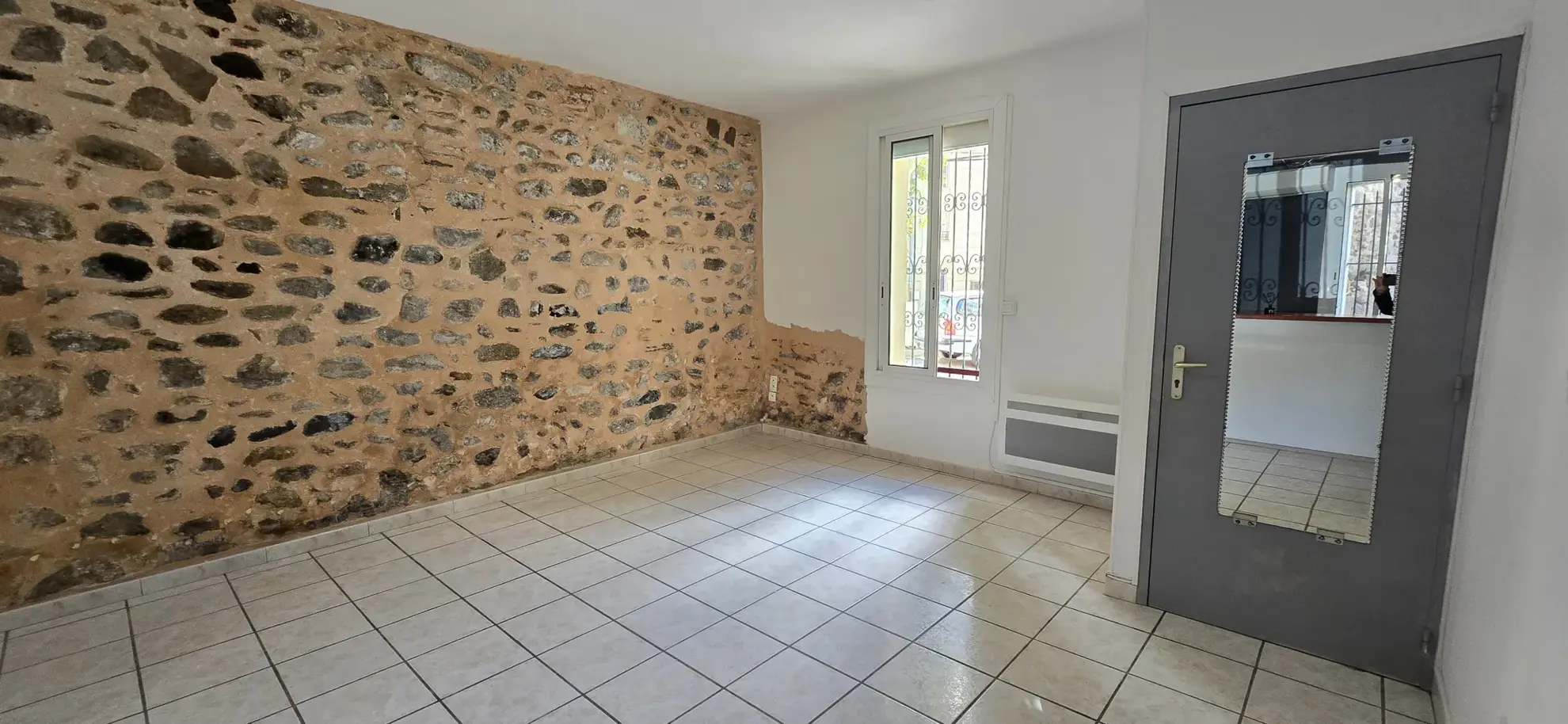 Immeuble de rapport à vendre à Latour-de-France - Opportunité investisseur 