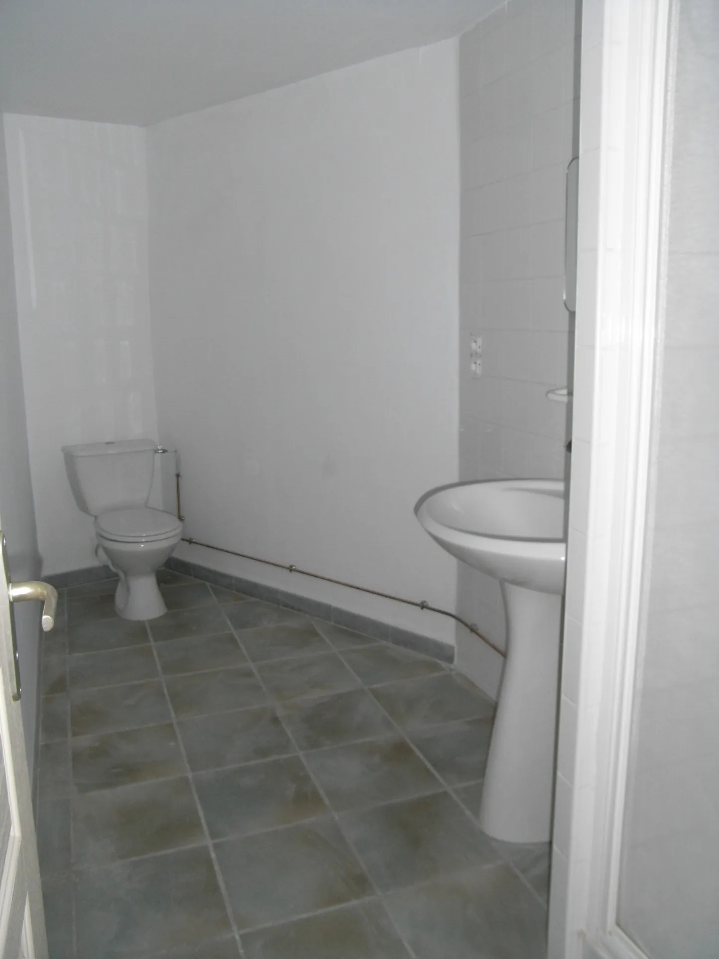 Immeuble de rapport à vendre à Latour-de-France - Opportunité investisseur 