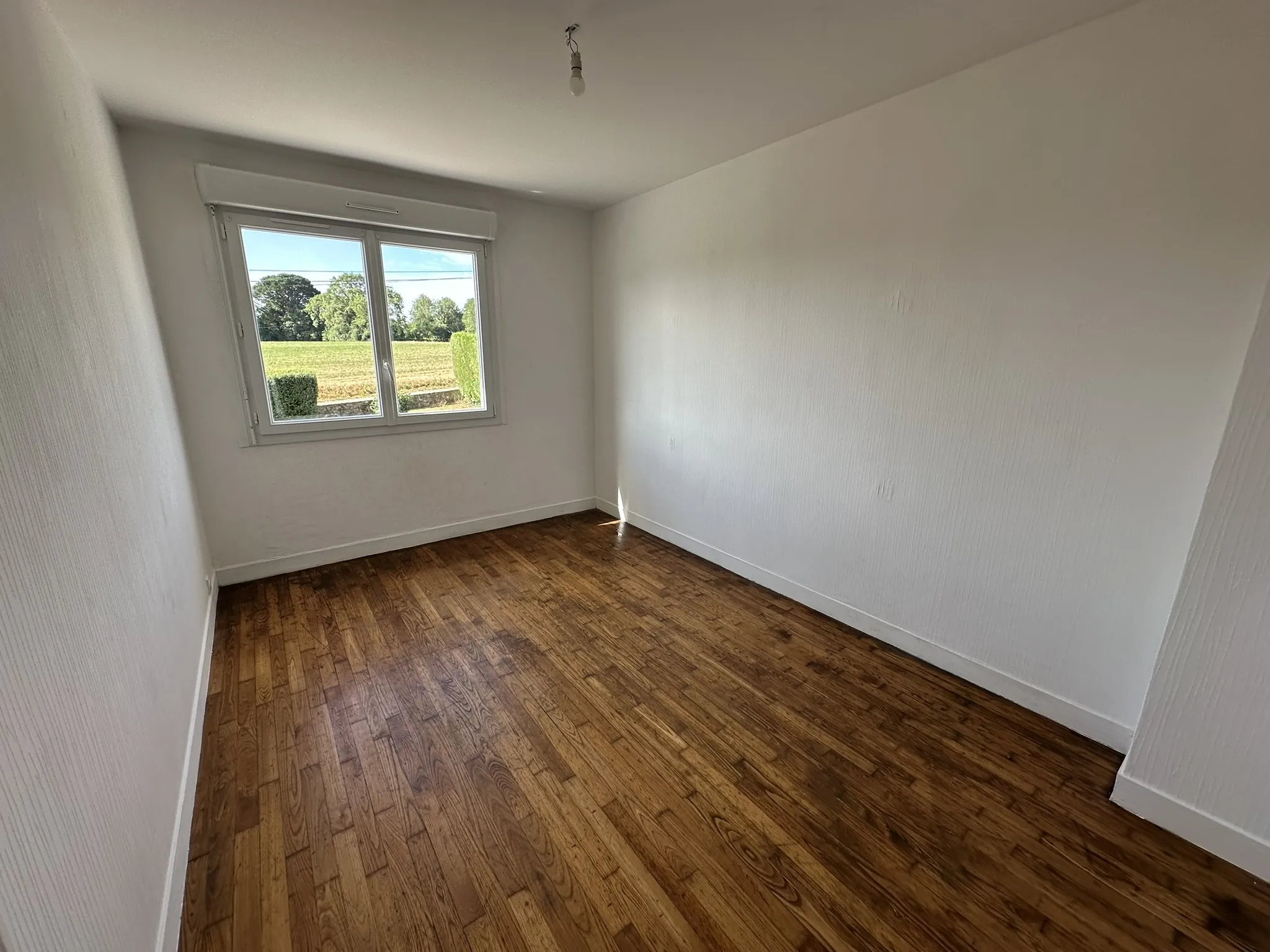 Maison de village à Baud - 125 m2, terrain de 2139 m2, 4 chambres 