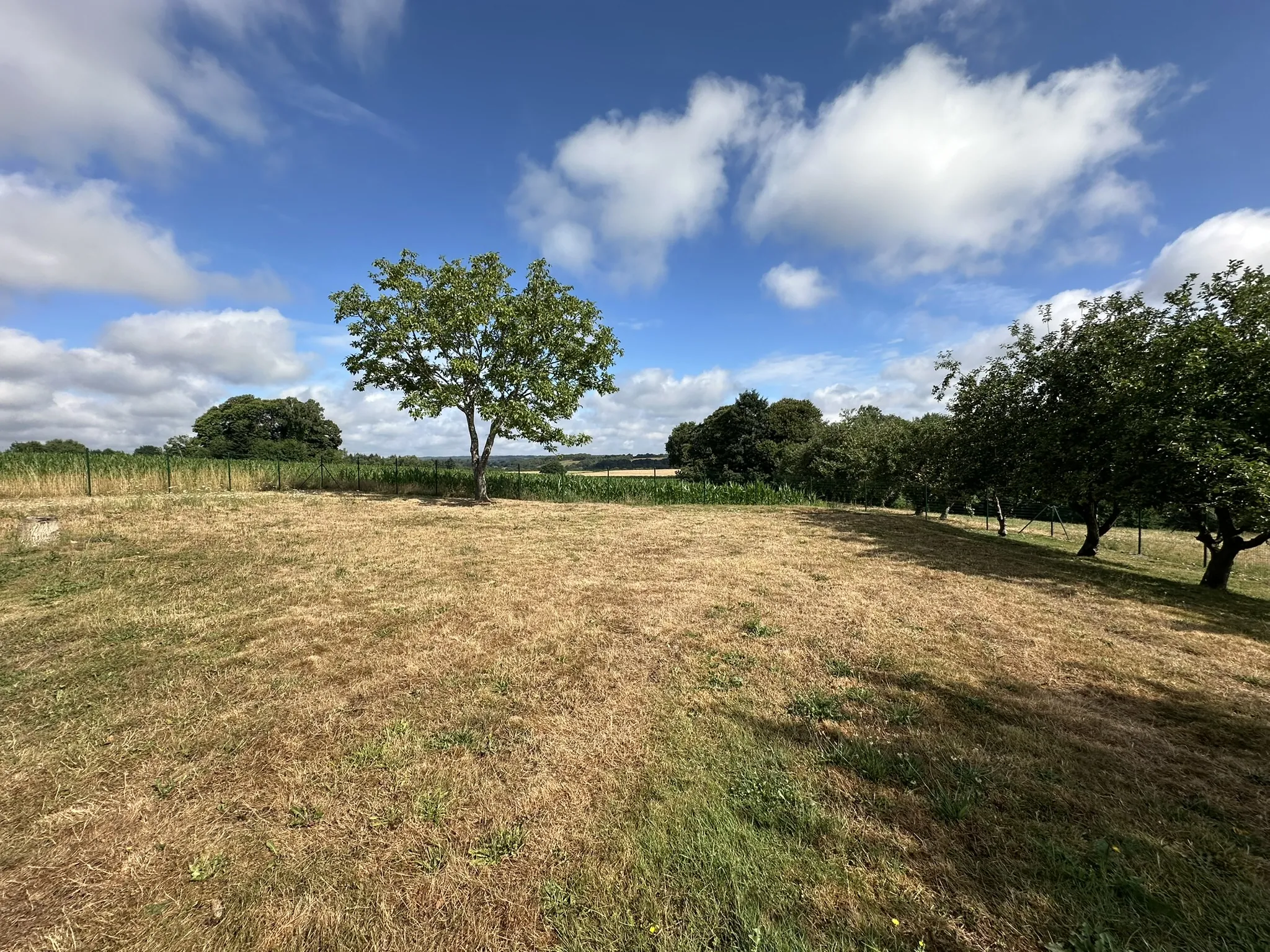 Maison de village à Baud - 125 m2, terrain de 2139 m2, 4 chambres 