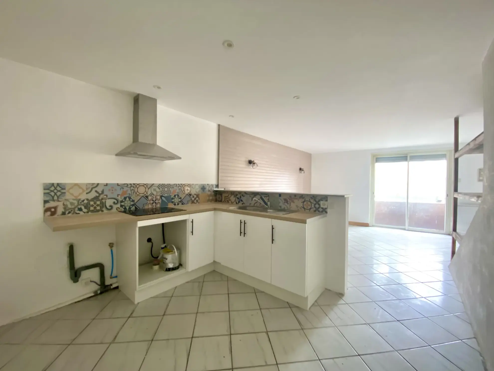 Appartement duplex 3 pièces avec balcon sud à Vias, proche mer