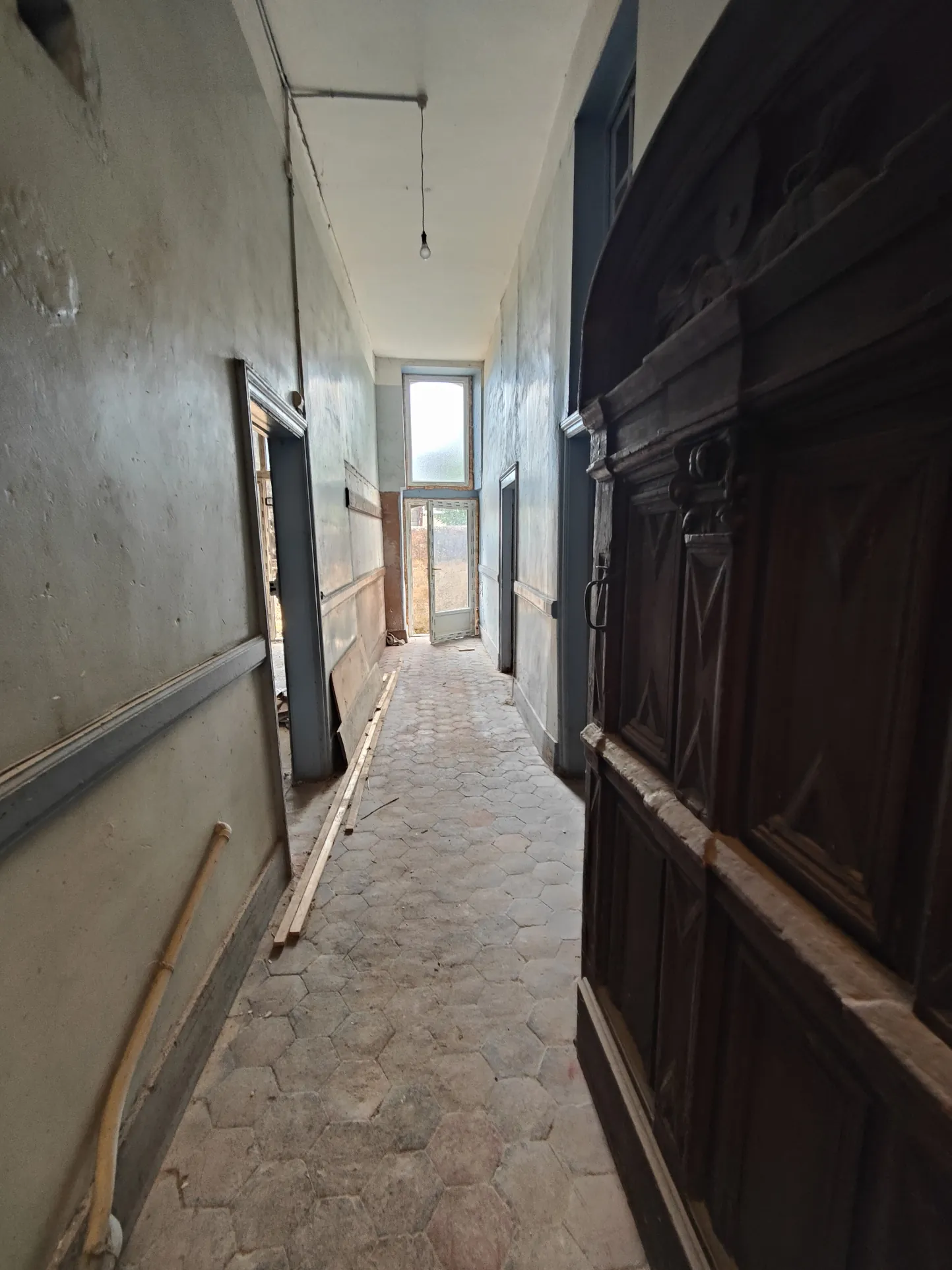 Immeuble à Joigny avec fort potentiel et aides à la rénovation 