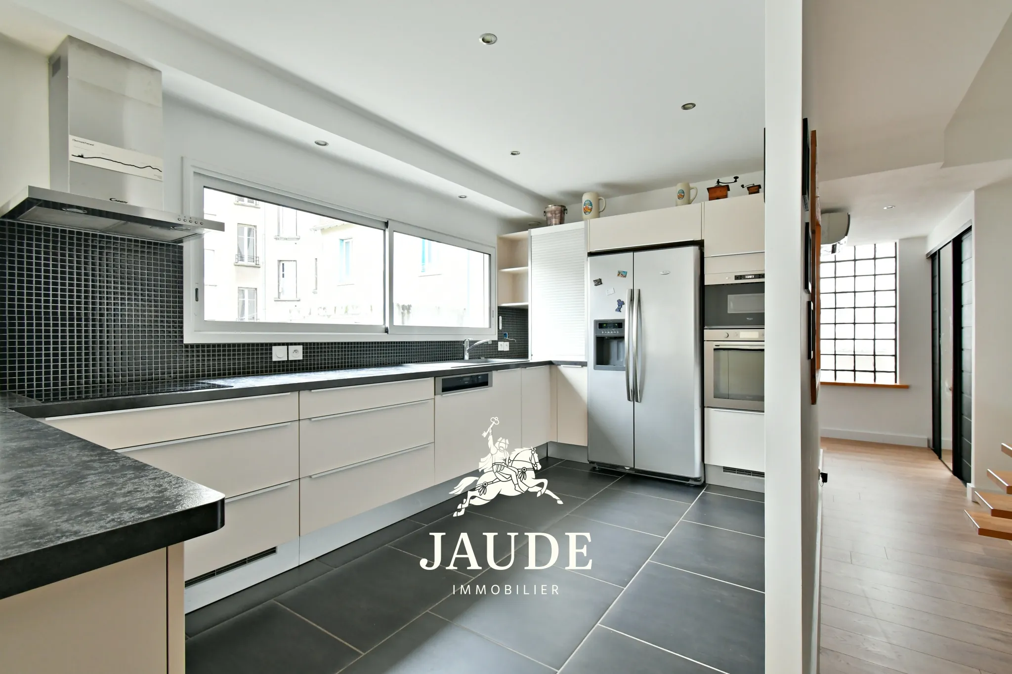 Maison récente de 105 m² avec terrasse et garage à Clermont-Ferrand 