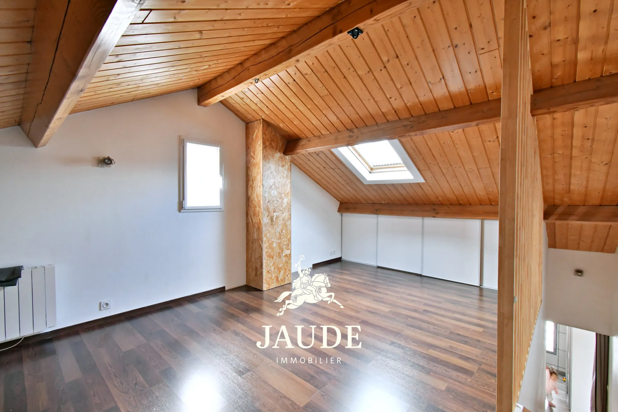 Maison récente de 105 m² avec terrasse et garage à Clermont-Ferrand 