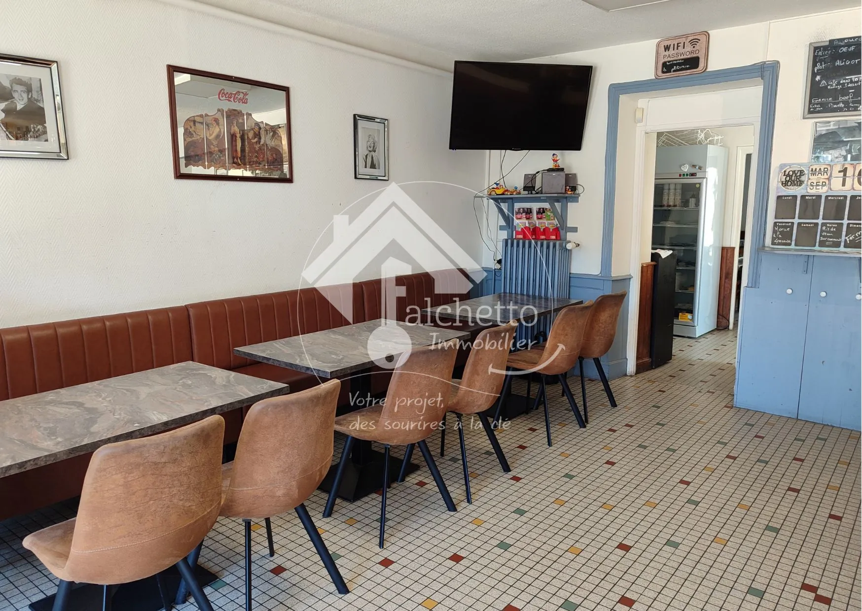 Fonds de commerce bar et restaurant à vendre à Varennes-sur-Morge, Licence IV, terrasse, 60 couverts 