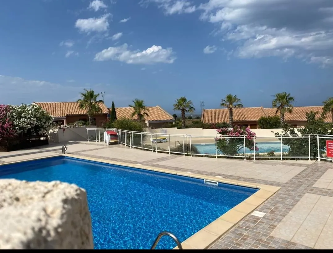 Appartement duplex avec vue mer à Fitou - Résidence avec piscine 