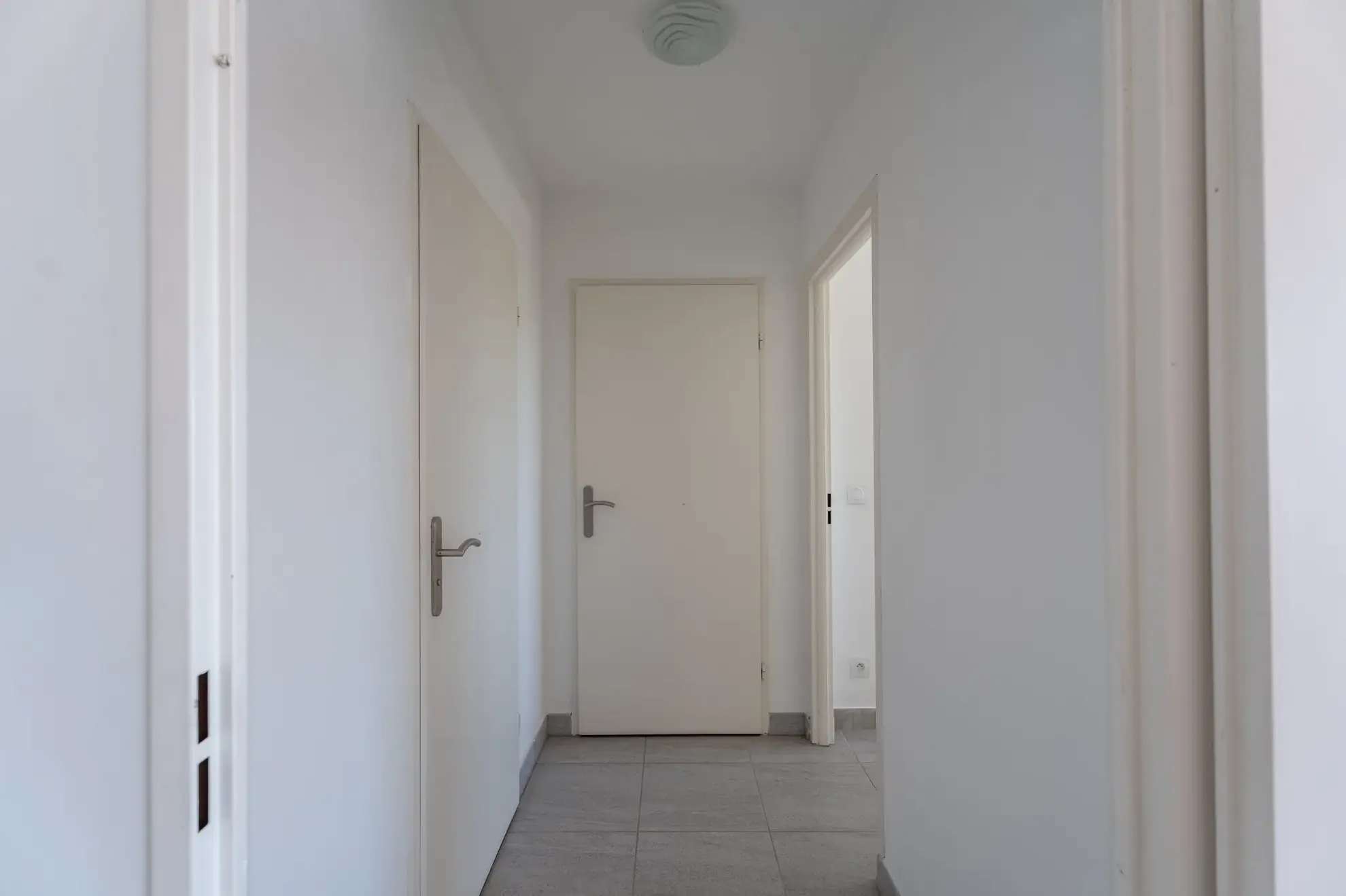 Appartement 2 pièces lumineux avec balcon et box double à Istres 