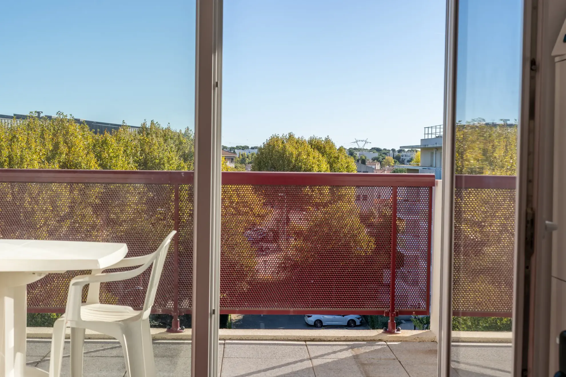 Appartement 2 pièces lumineux avec balcon et box double à Istres 
