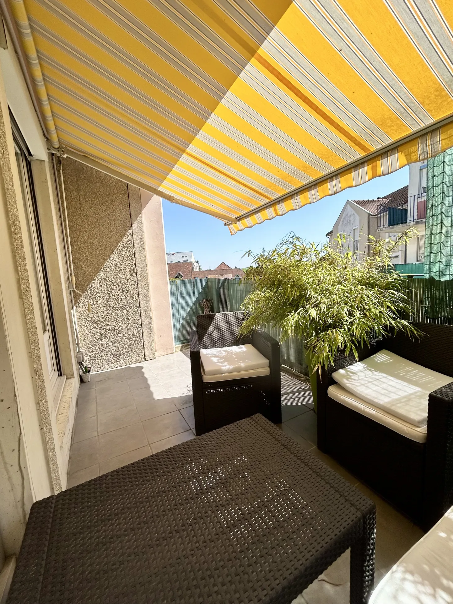 À vendre appartement lumineux de 80m² avec balcon, cave et parking à Saint-André-Les-Vergers