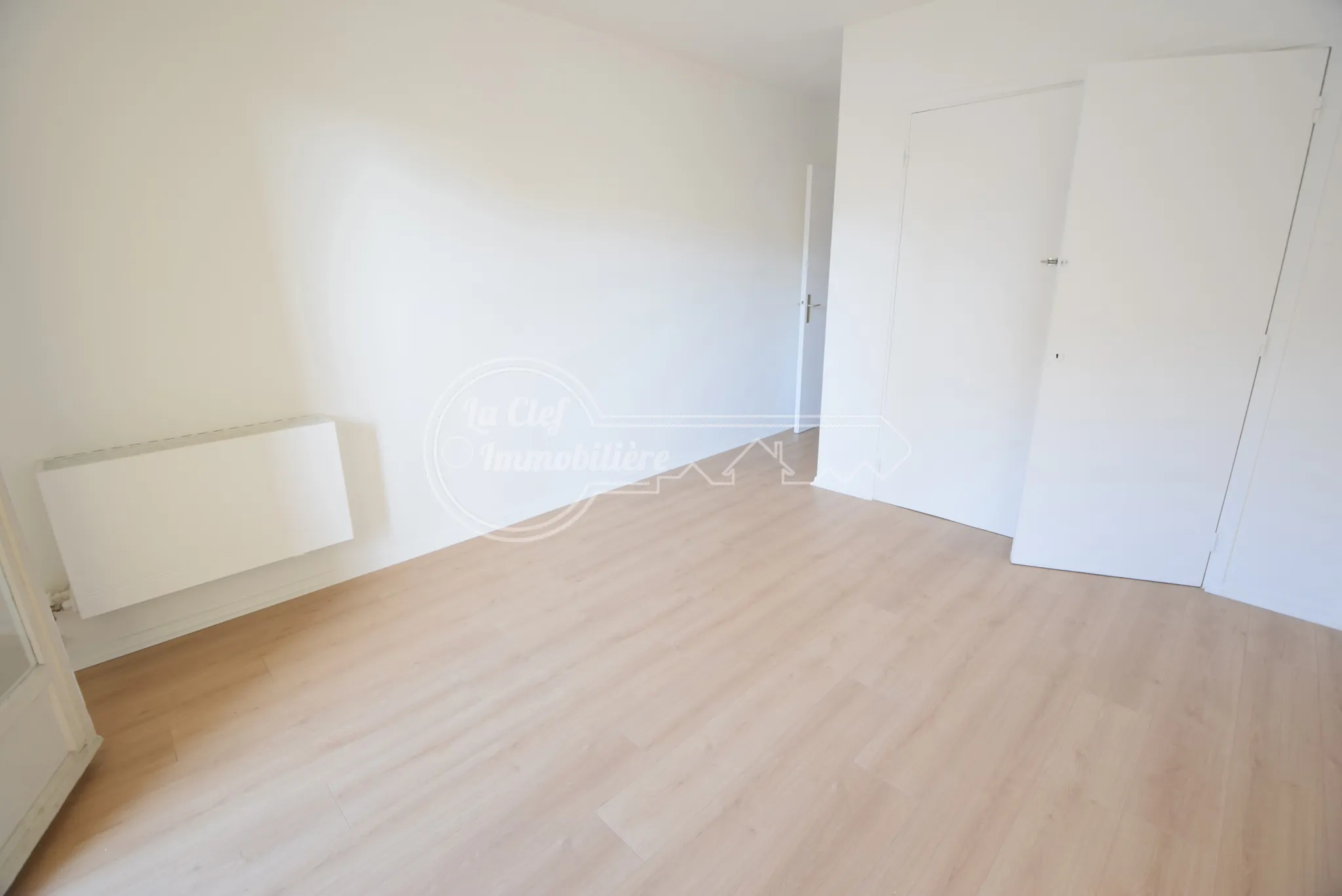 Grand appartement 3 pièces de 70 m² avec terrasses, cave et garage à Nice 