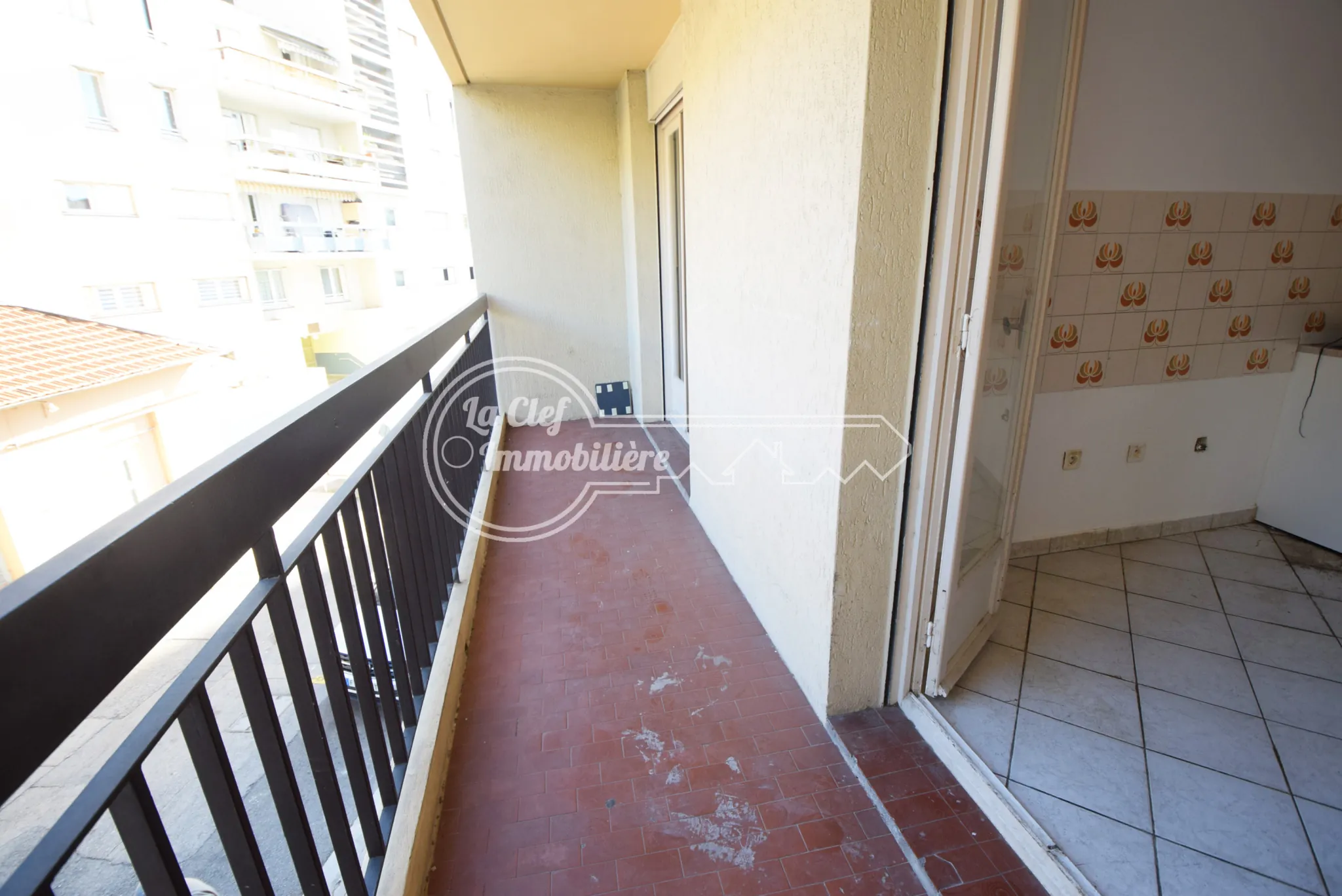 Grand appartement 3 pièces de 70 m² avec terrasses, cave et garage à Nice 