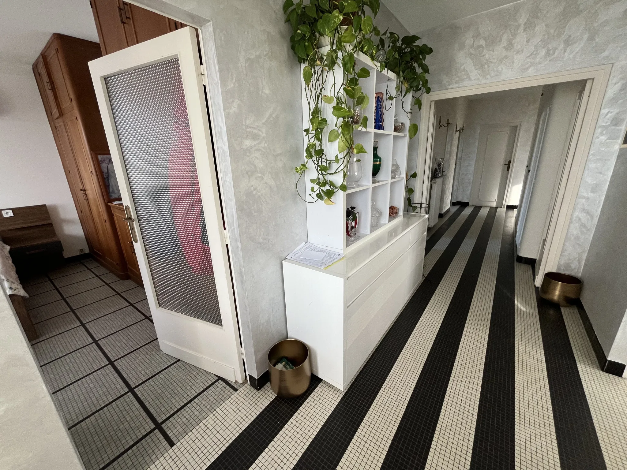 Villa de 128 m² avec garage et jardin à La Réole, proche commodités 