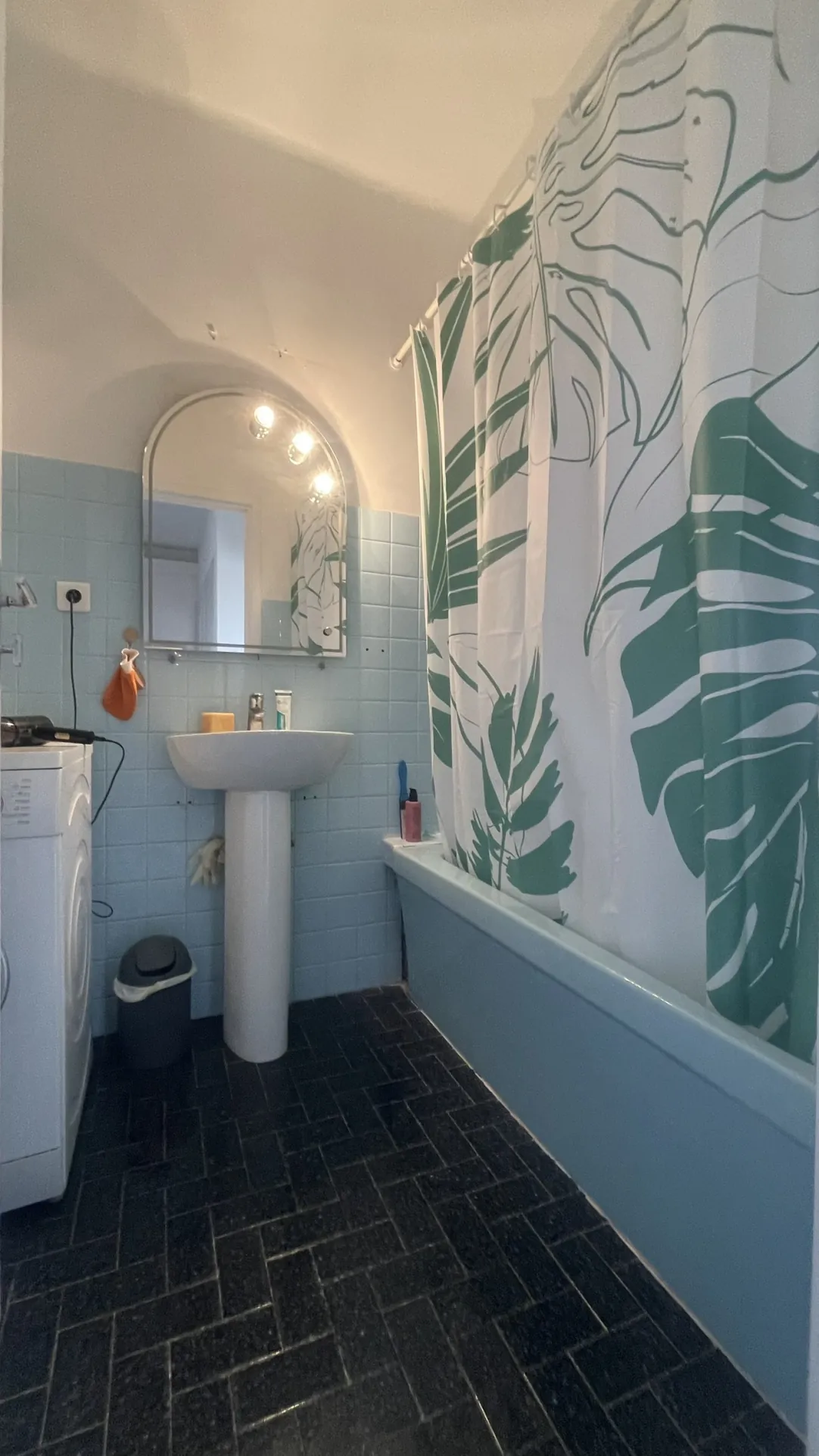 Vente appartement 2 pièces à Nice avec vue sur l'Église Russe 