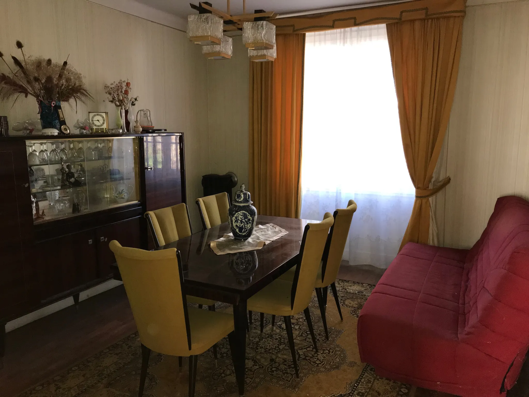 Maison en pierre divisible à Bar, proximité Tulle, grands espaces et potentiel d'aménagement 