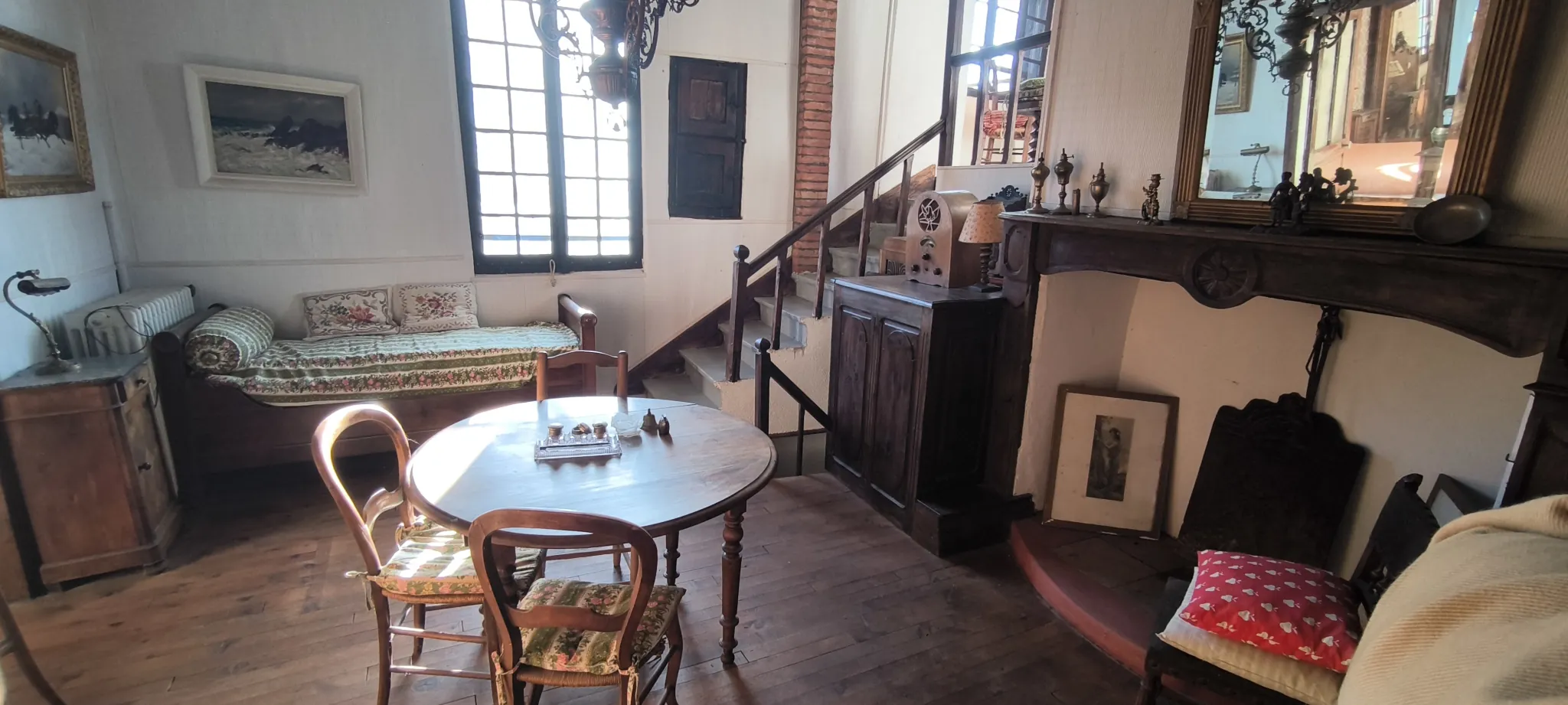 Charmante maison en pierre avec vue panoramique à Conques-en-Rouergue 