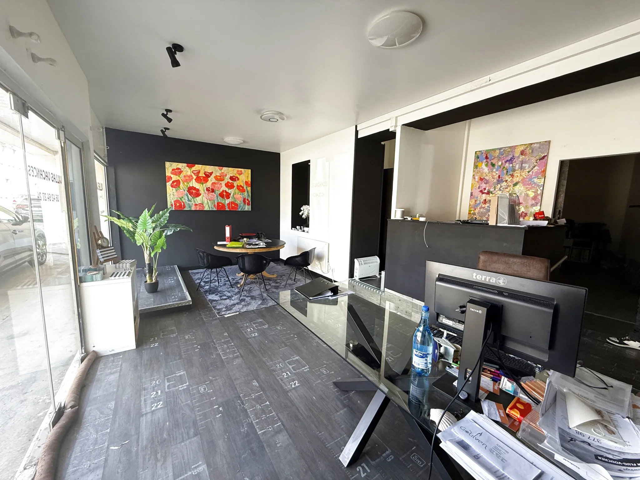 Appartement de 87 m² avec local commercial à vendre au cœur de Lesneven 