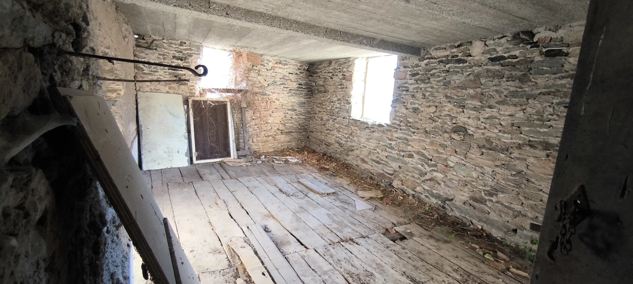 Charmante maison en pierre avec vue panoramique à Conques-en-Rouergue 
