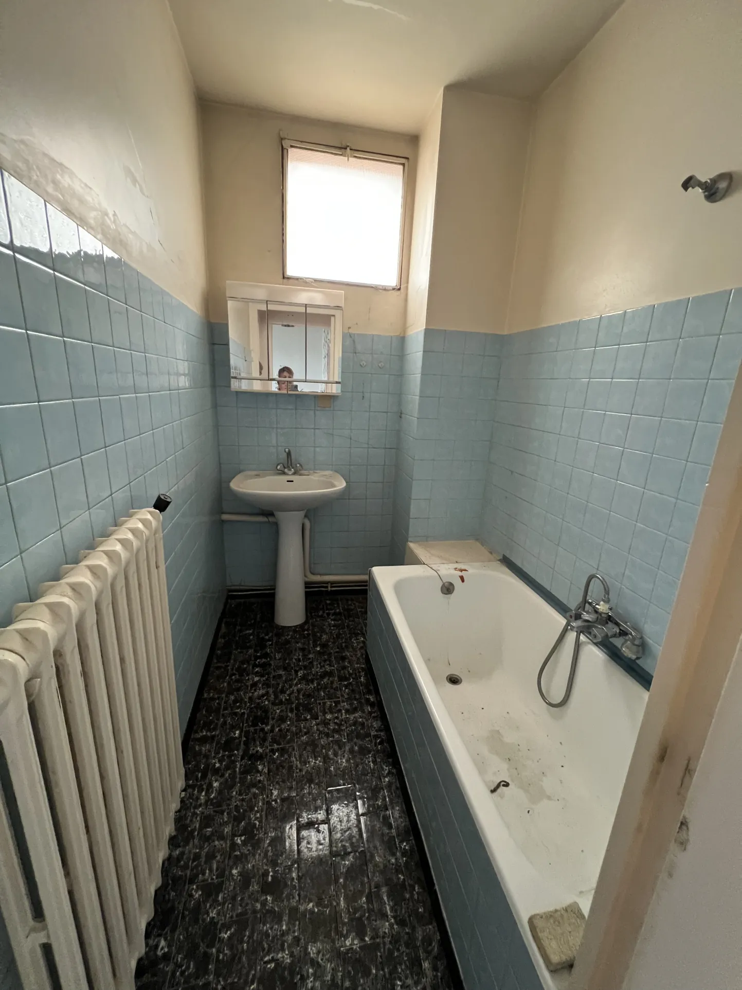 Maison à Boulazac avec garage pour camping-car, jardin et proche centre-ville 