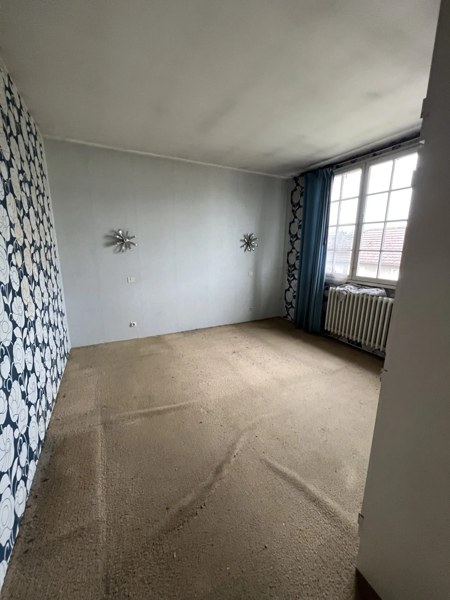 Maison à Boulazac avec garage pour camping-car, jardin et proche centre-ville 