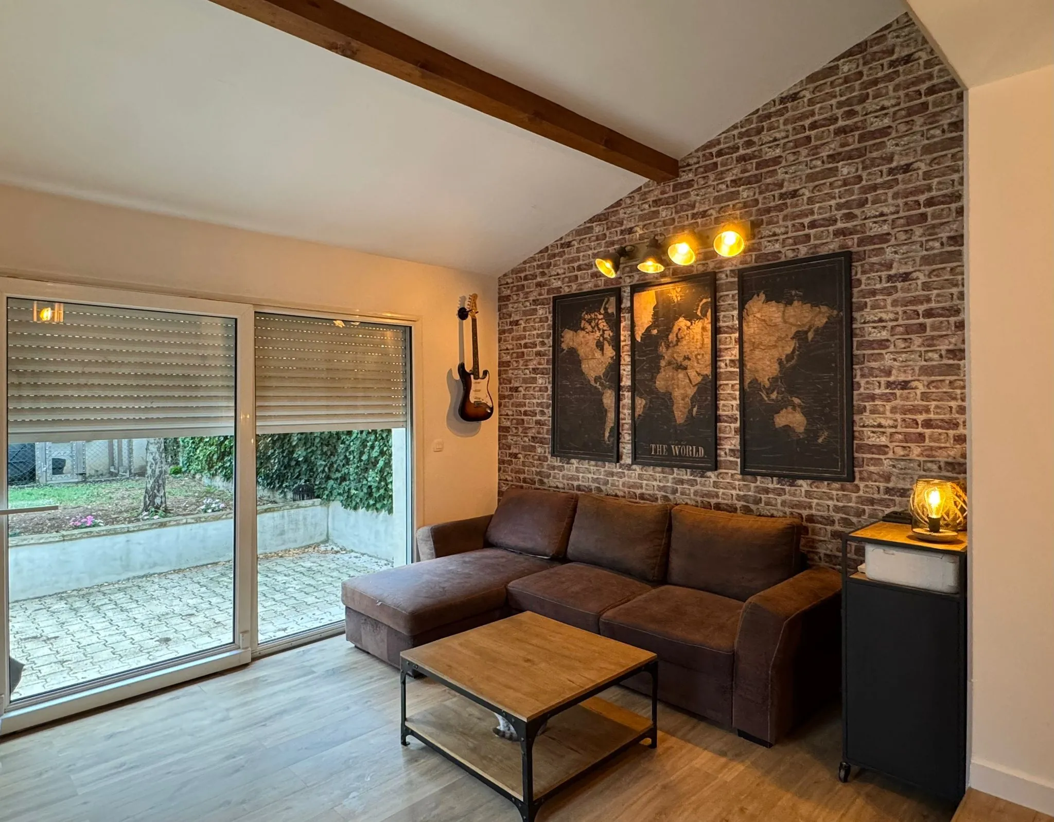Maison à Bourg-de-Péage de 75 m² avec dépendance et jardin clos 