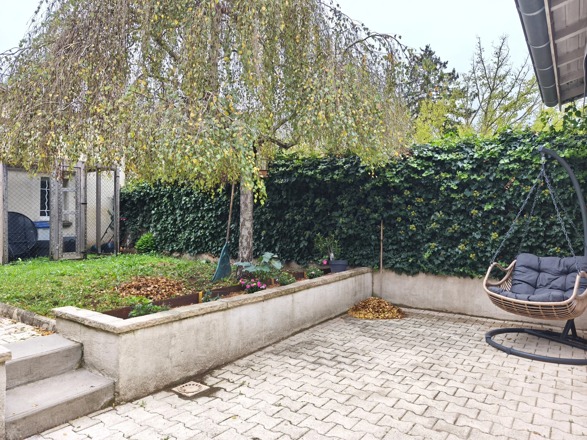 Maison à Bourg-de-Péage de 75 m² avec dépendance et jardin clos 