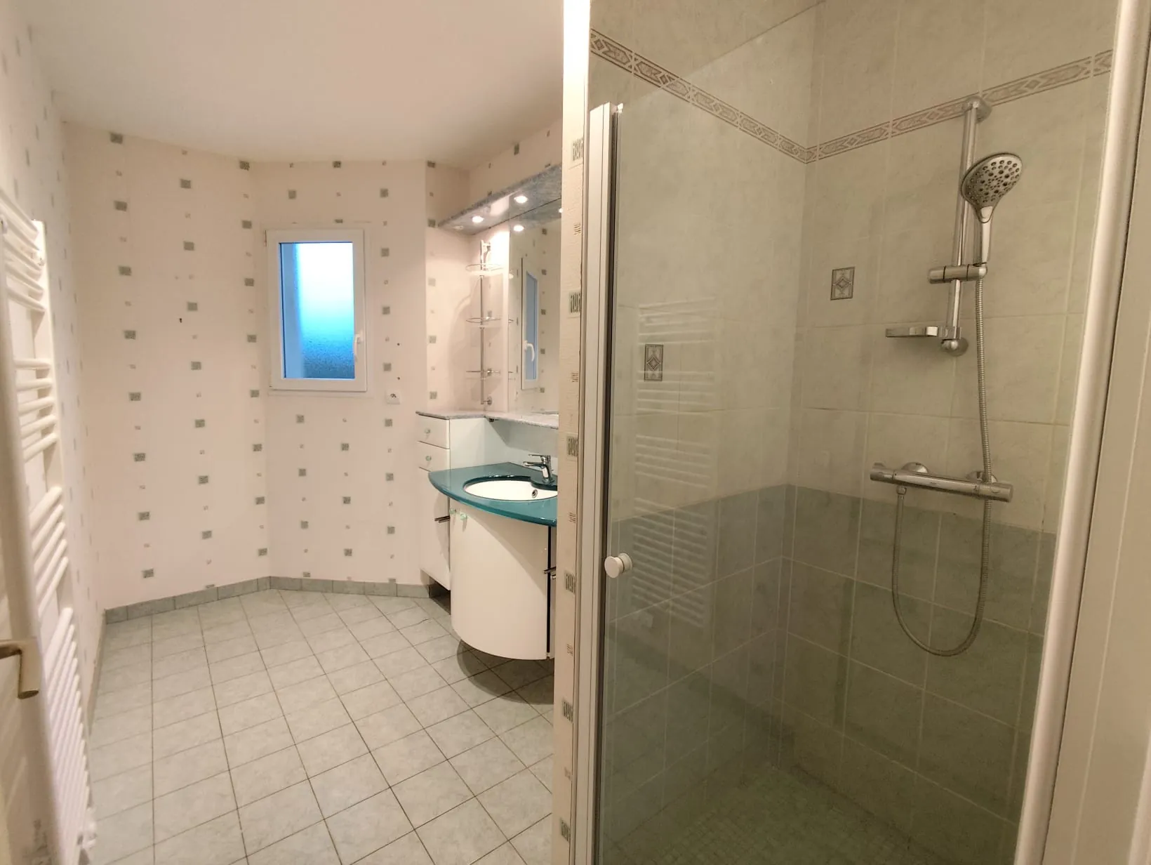 Belle maison de plain-pied à Saint-Germain-du-Cormier - 123,85 m² 