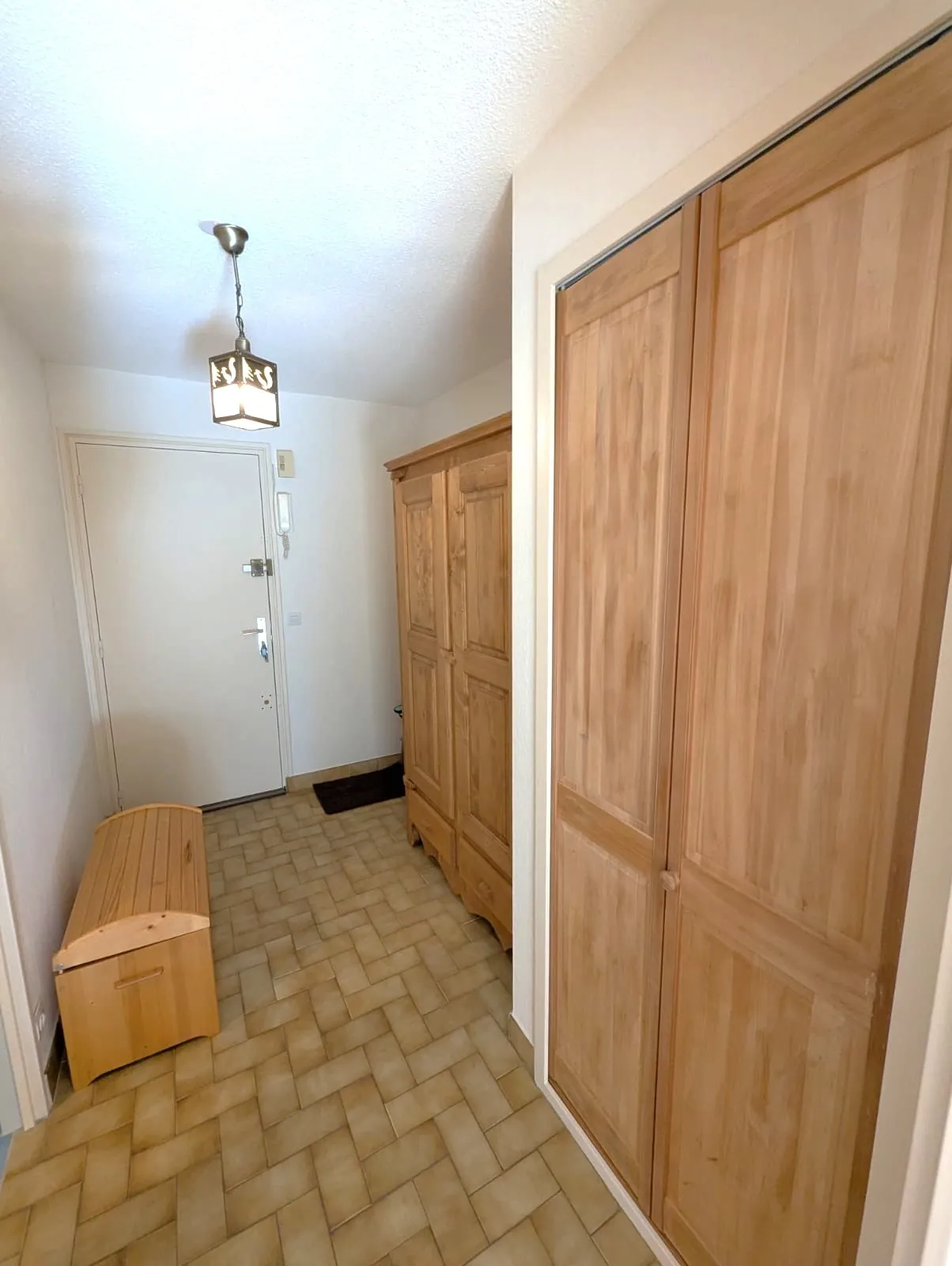 Studio lumineux avec grande terrasse plein sud à Quiberon 