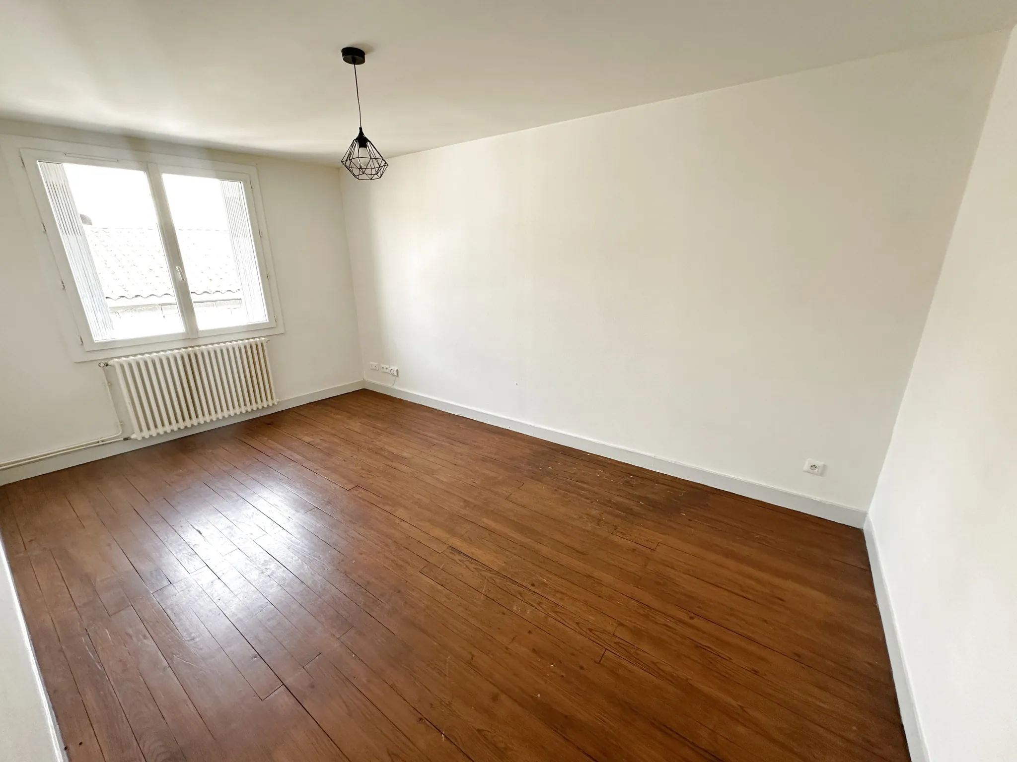 Appartement T2 à vendre au centre de Marmande avec extérieur - 47200