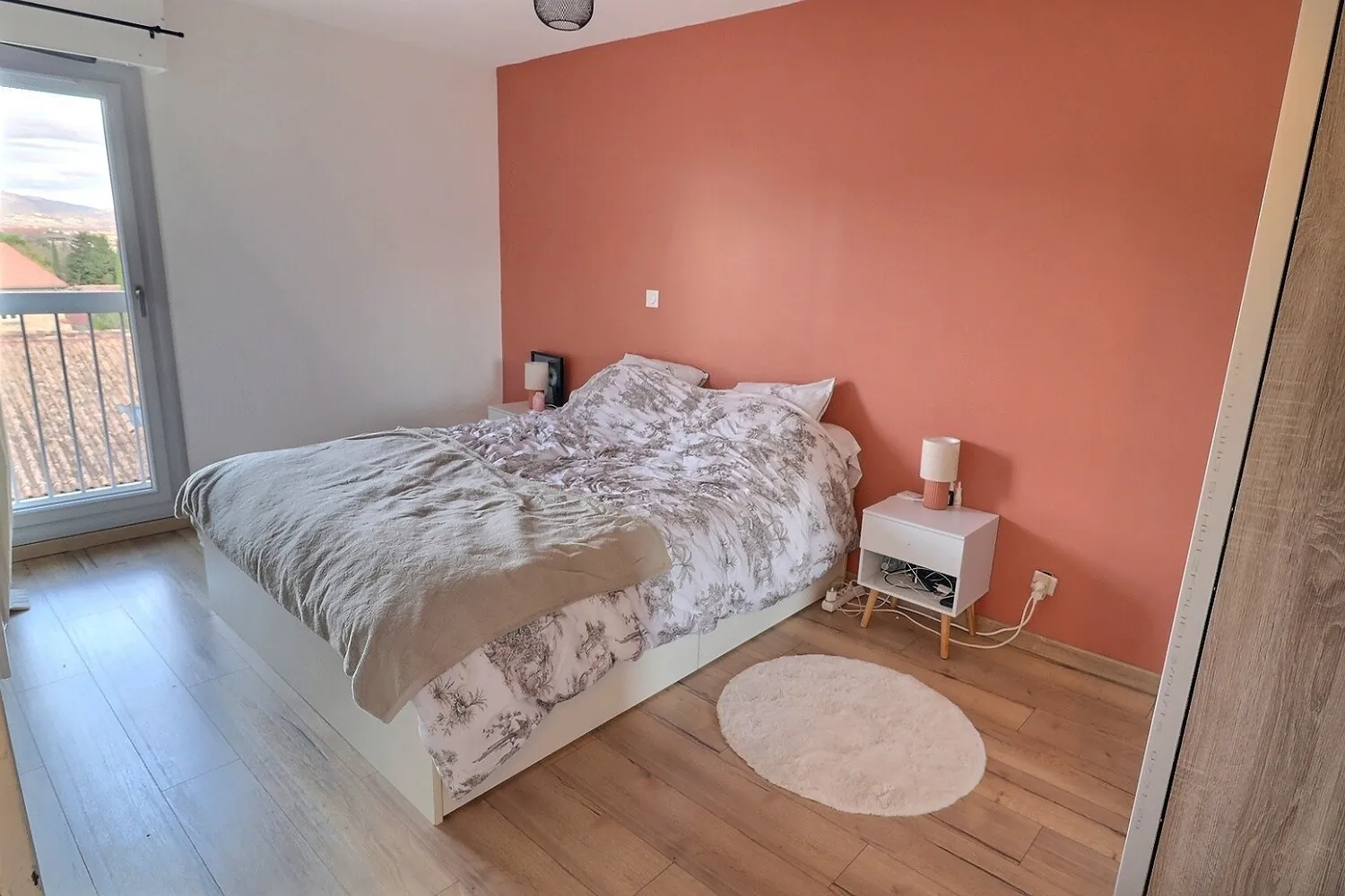 Appartement 4 pièces à Clermont l'Hérault avec terrasse et parking 