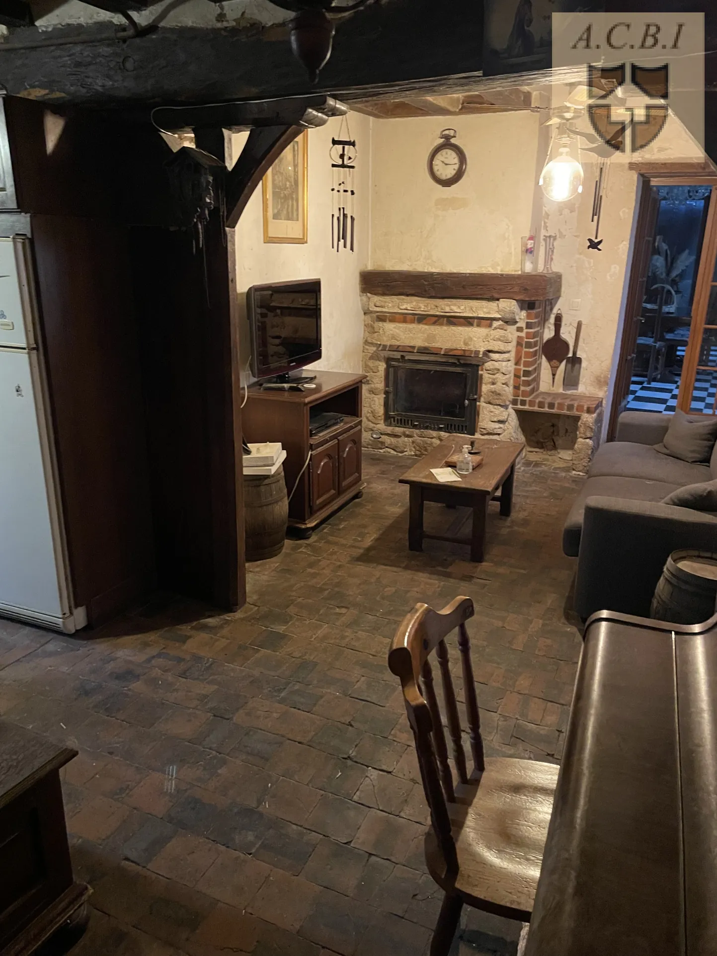 Maison de plain-pied à Cloyes-sur-le-Loir — 3 pièces, 2 chambres, 616 m² 