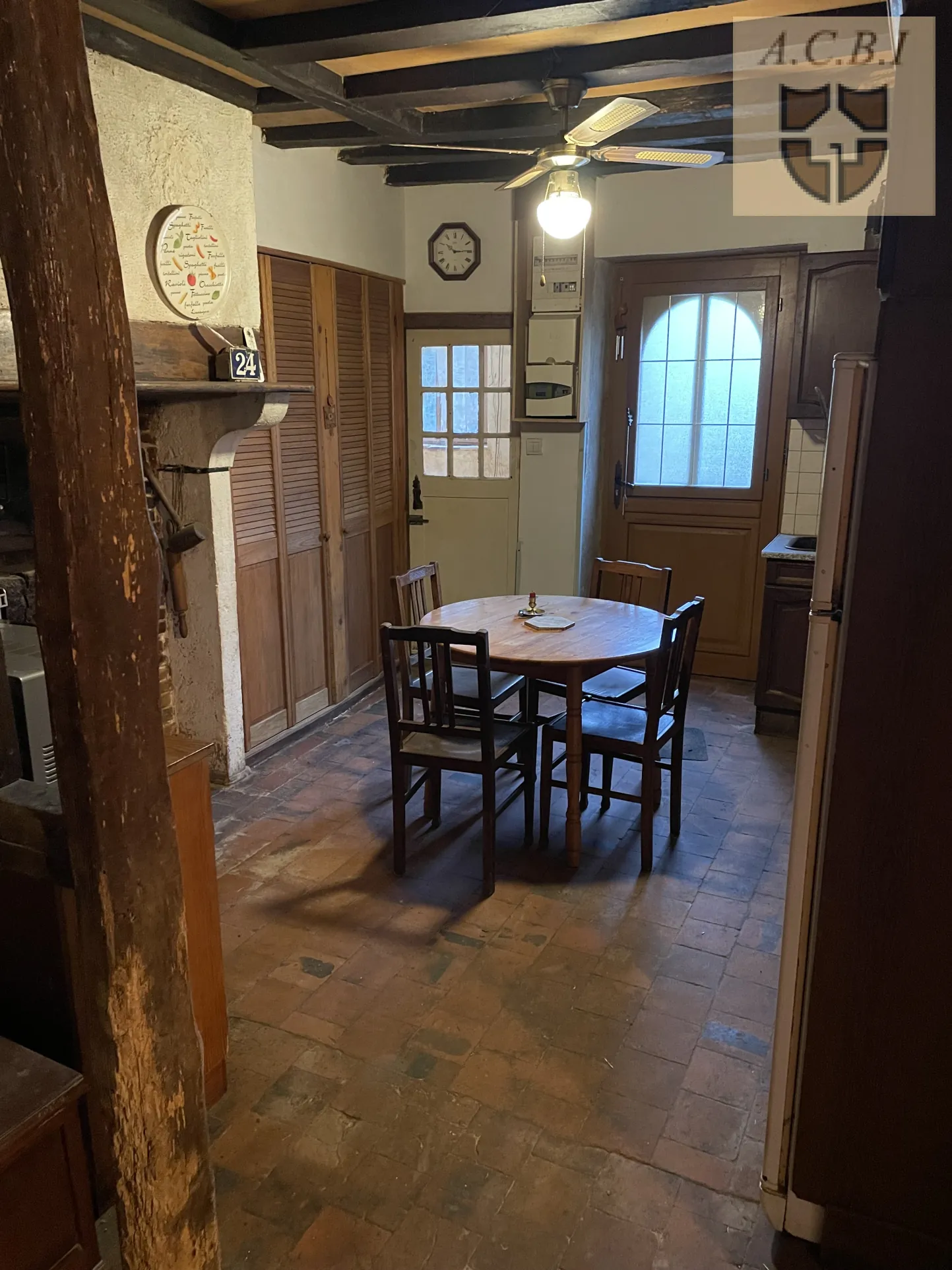 Maison de plain-pied à Cloyes-sur-le-Loir — 3 pièces, 2 chambres, 616 m² 