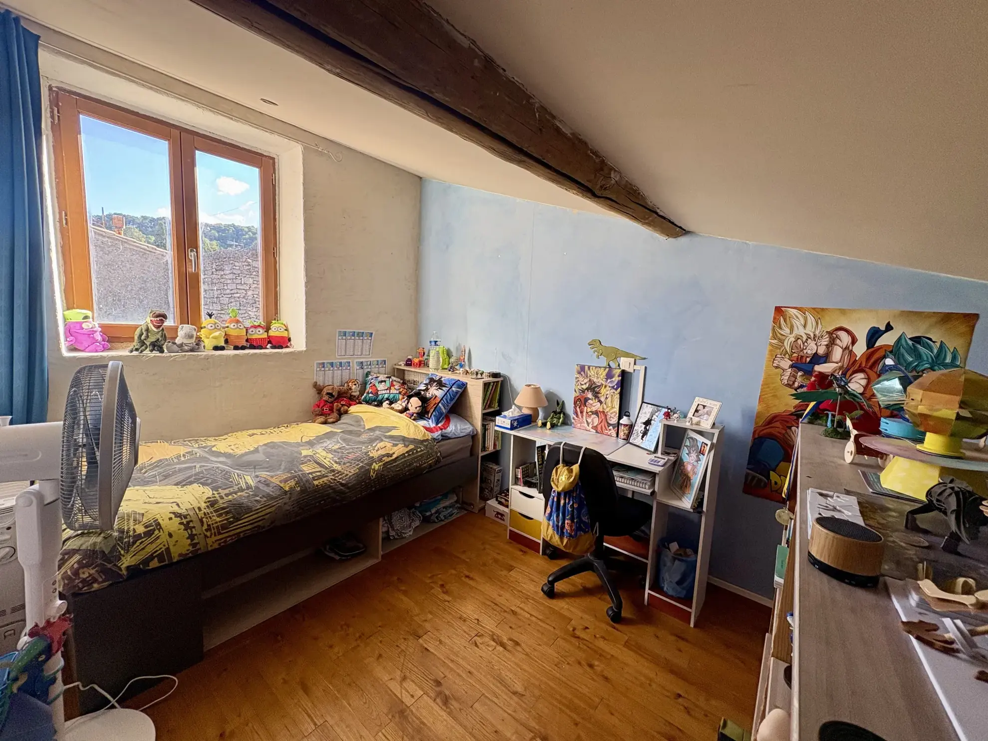 Maison de village de 153 m² avec patio à Saint-Dionisy, charme ancien et possibilités d'aménagement 