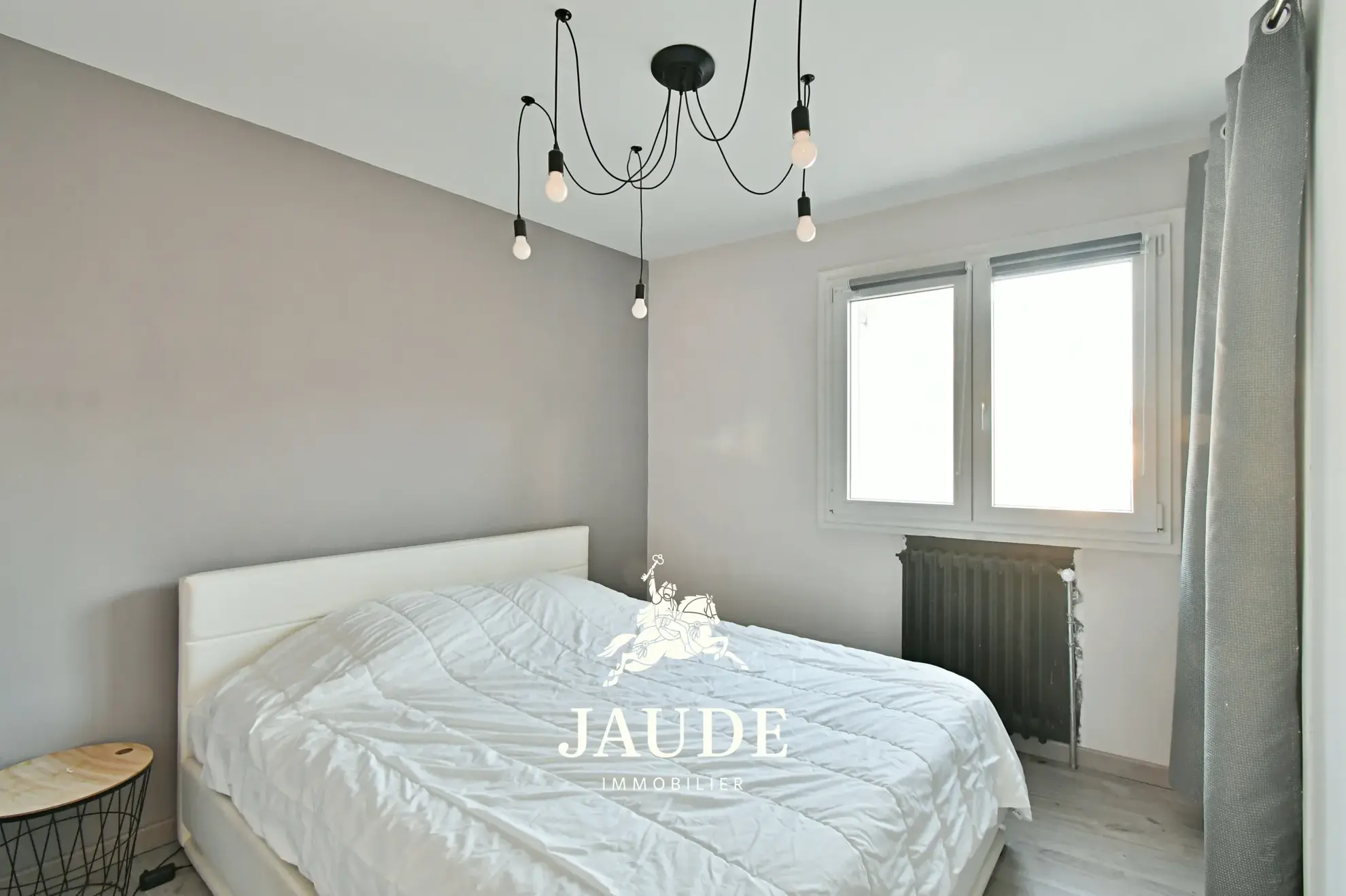 Appartement traversant de 62 m² avec balcon-loggia à Clermont-Ferrand dans le quartier Anatole France 