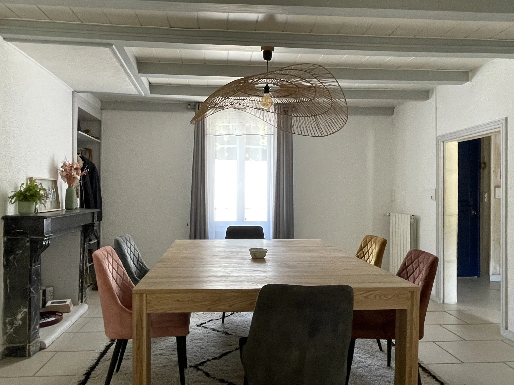 Belle maison familiale avec jardin et accès au canal à Cognac en vente 