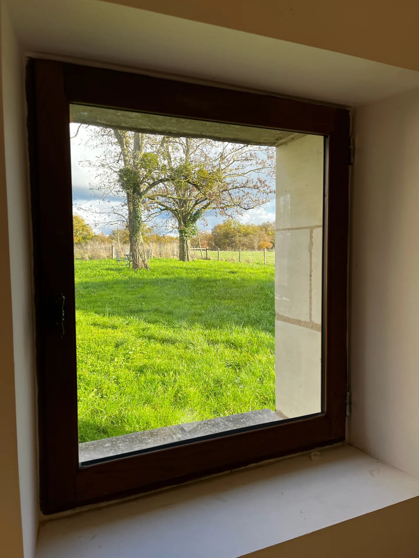 Magnifique propriété équestre rénovée avec terrain de 2,5 hectares près de Loches, Le Blanc et La Roche Posay 