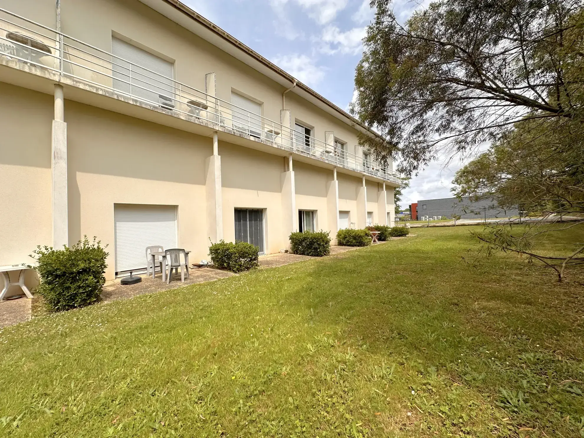 Appartement T2 en vente à La Chapelle-Heulin – Investissement LMNP avec parking et balcon 