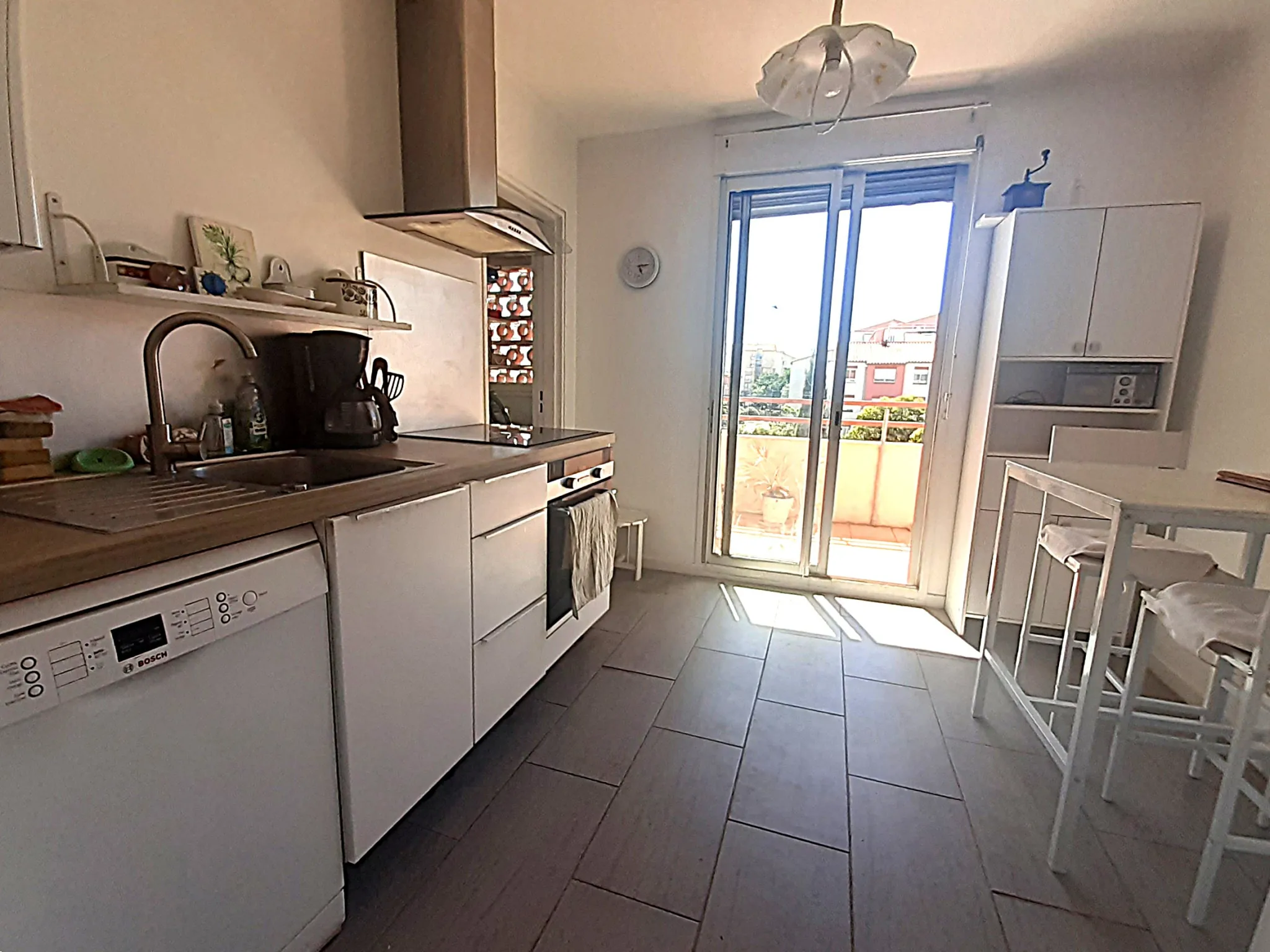 Appartement T3 lumineux avec garage à Perpignan - Dernier étage 