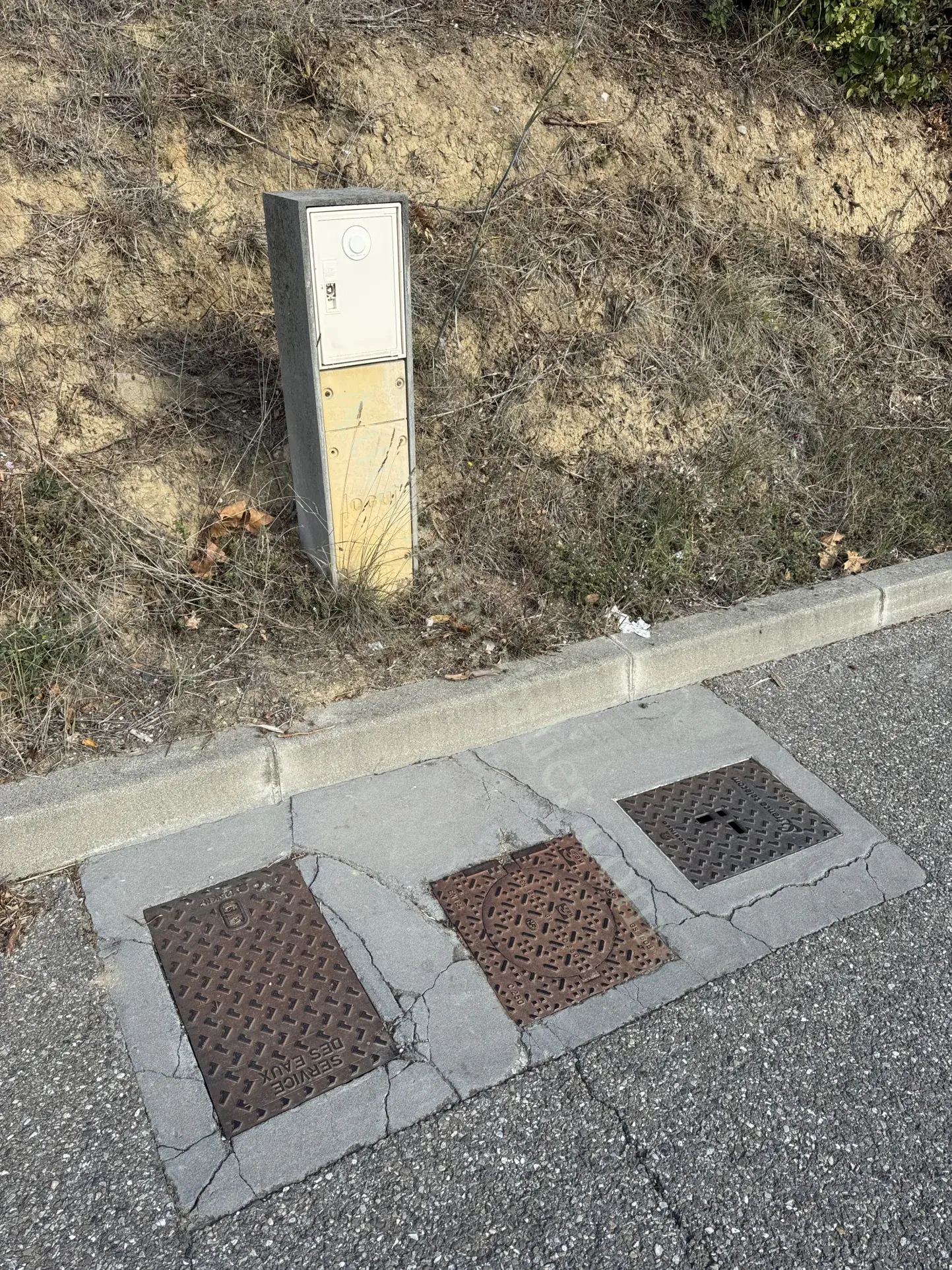 Terrain constructible à Limoux avec vue dégagée de 2289 m² 