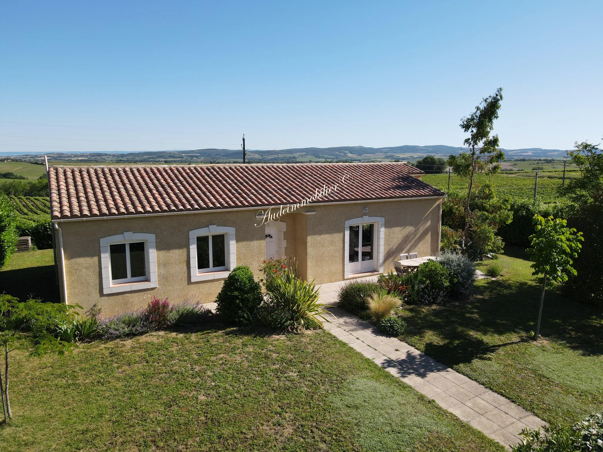 Charmante villa de plain-pied avec jardin à Limoux et ses environs