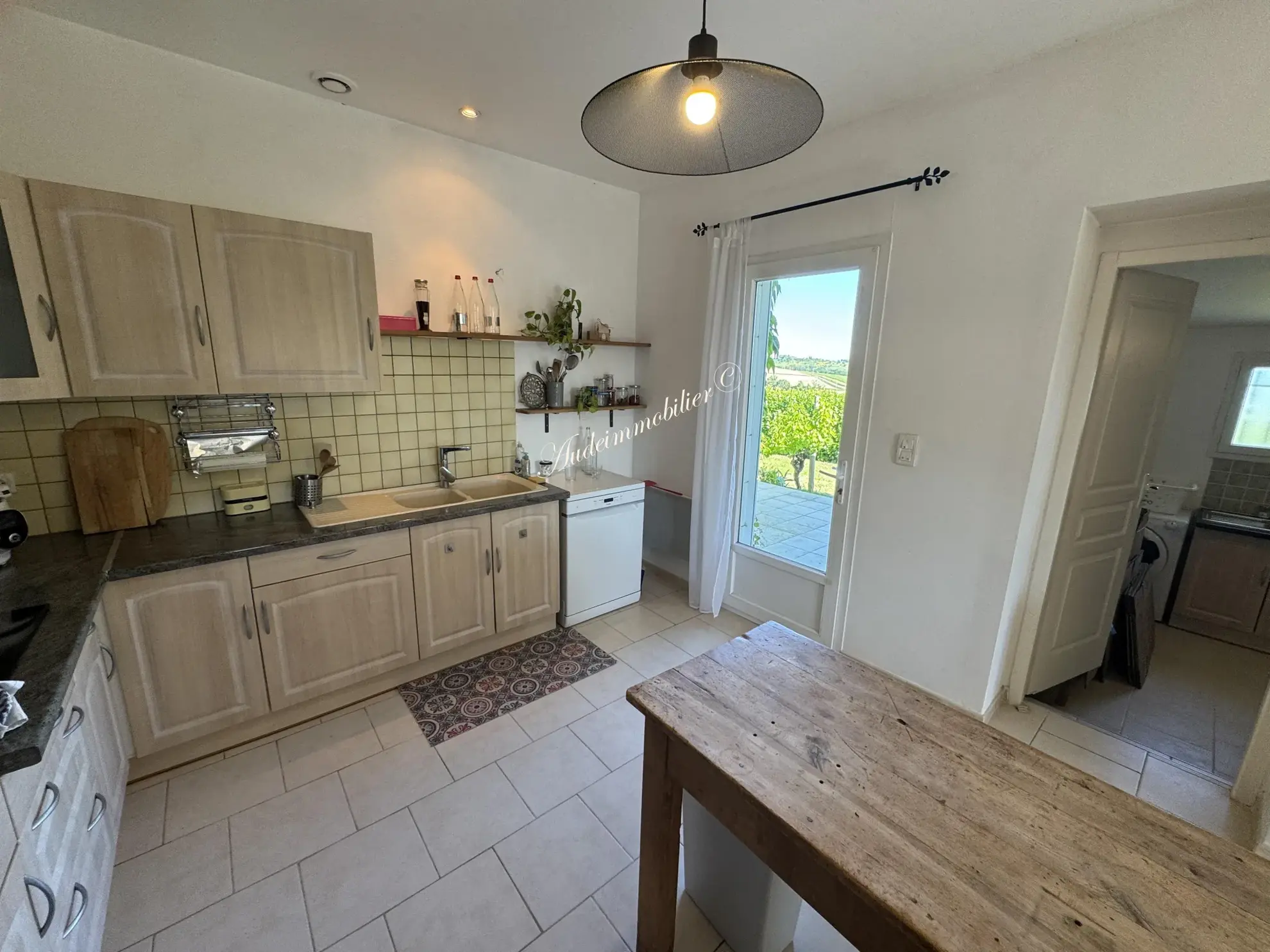 Villa récente de plain-pied avec jardin à Limoux et ses environs 