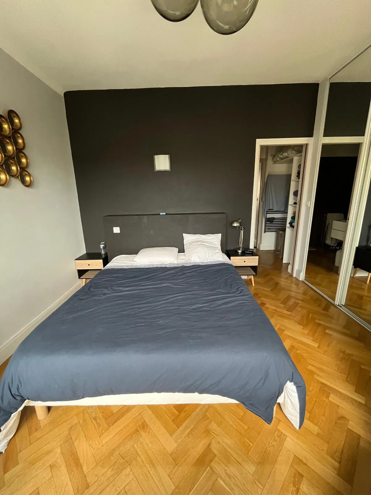 Appartement de luxe de 108 m² à Saint-Étienne avec balcon et stationnement 