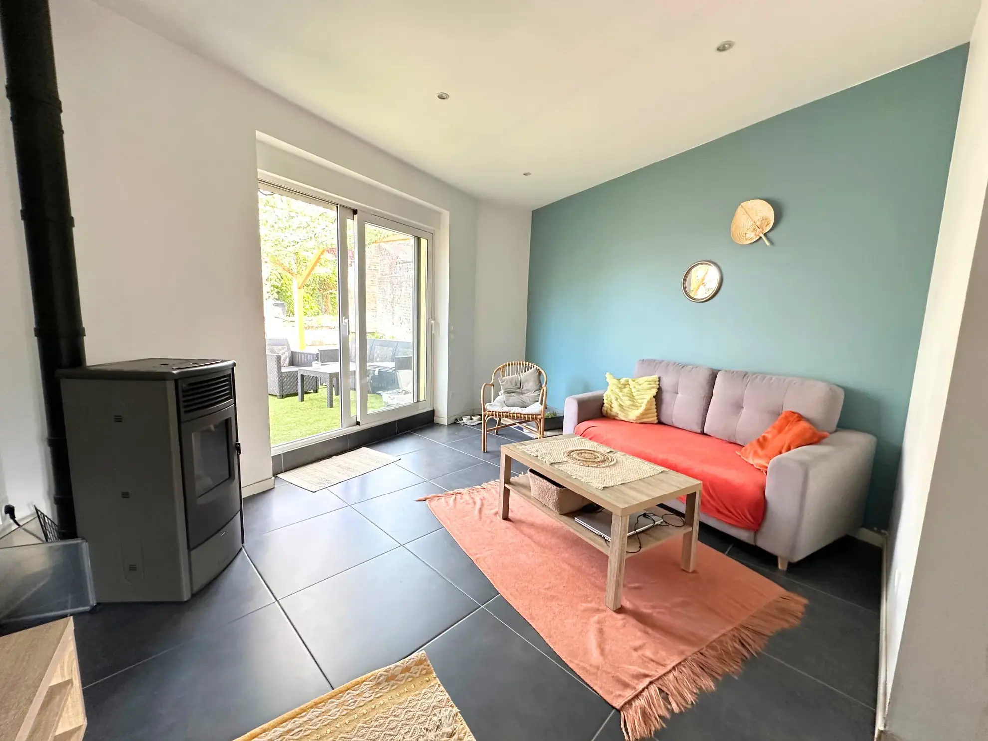 Maison rénovée à Amiens avec grand jardin et terrasse – Opportunité rare