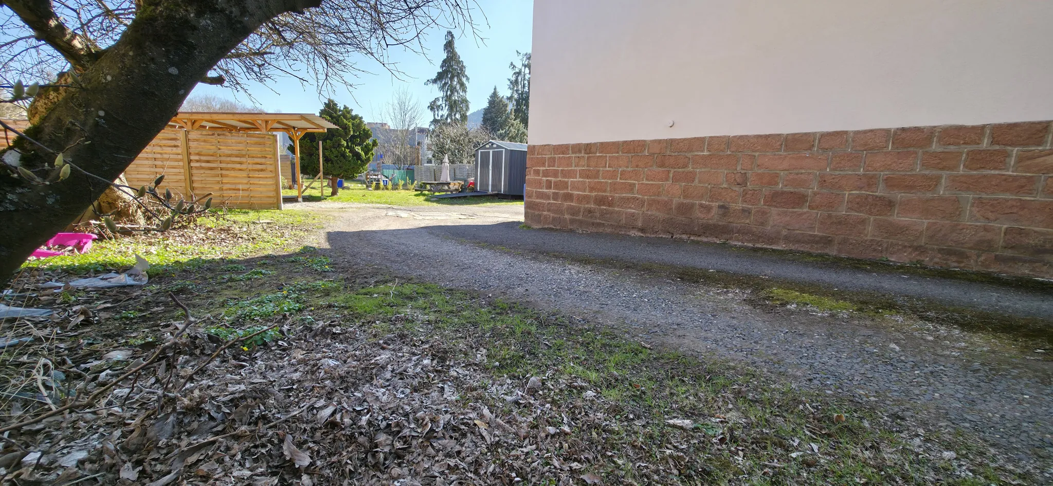 Maison rénovée de 130 m² avec grand jardin à Villé 