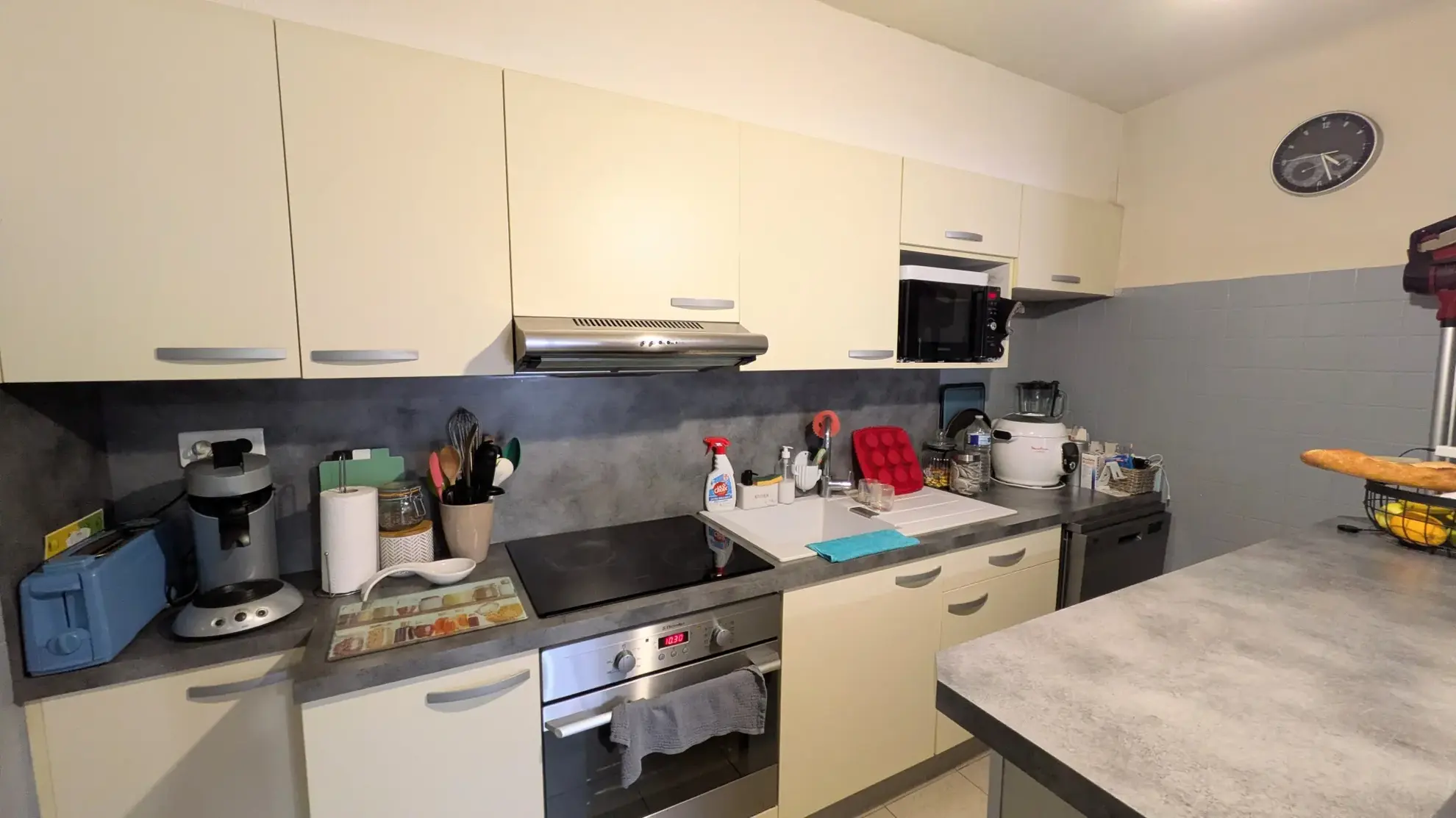 Maison avec deux appartements, dépendance et terrasse à Le Boulou 